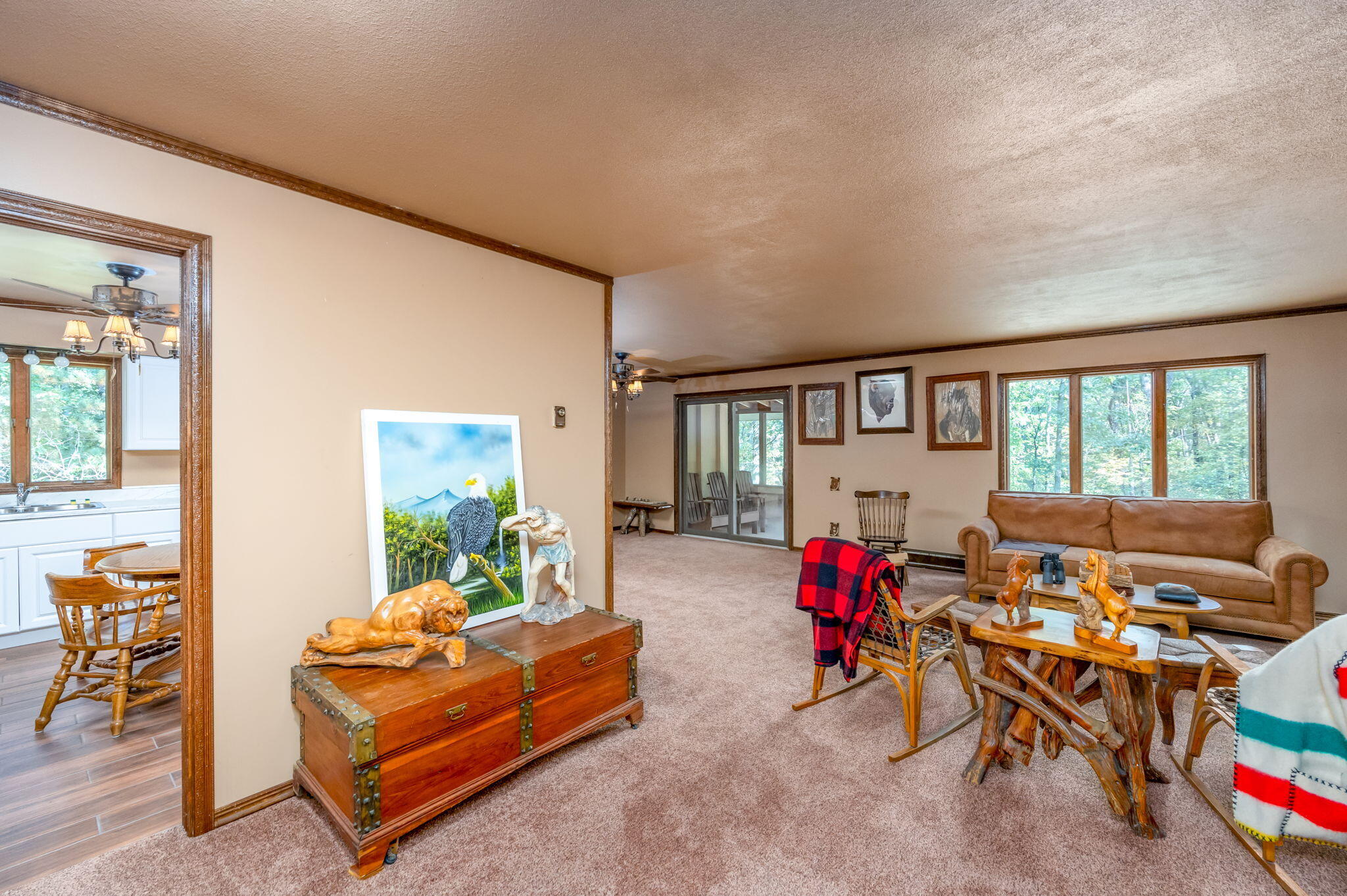 17598 Old House Road