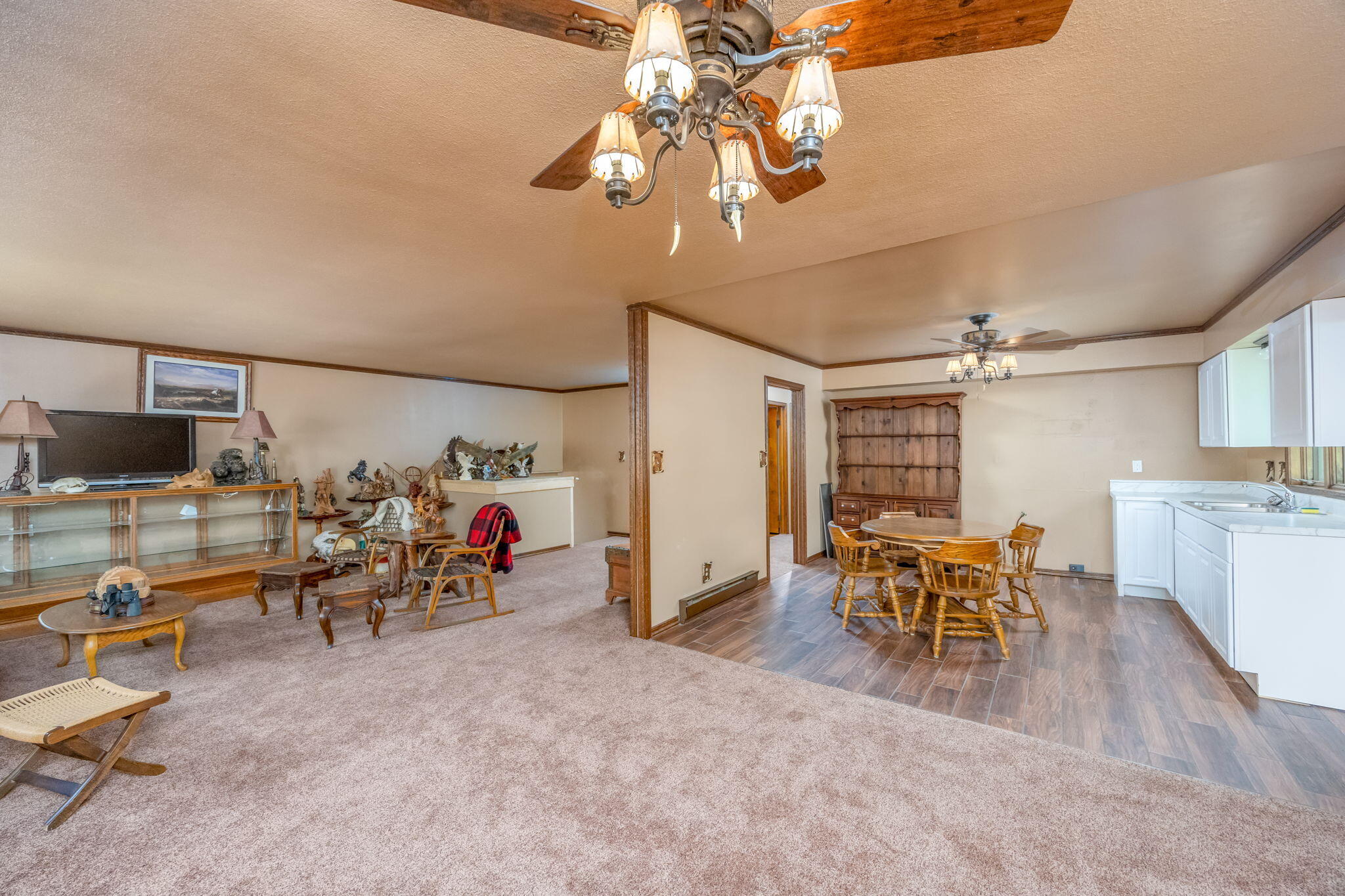 17598 Old House Road