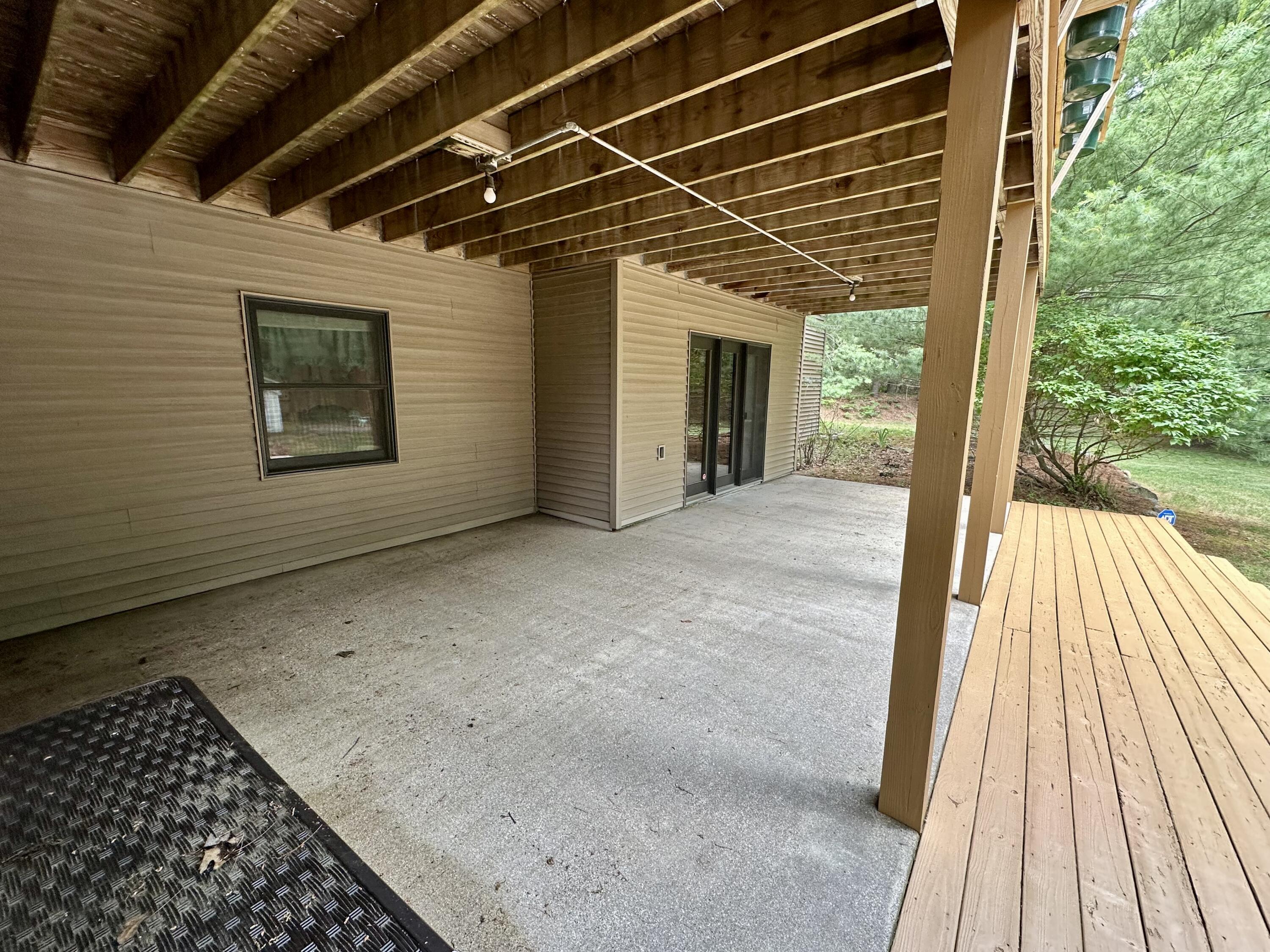 3985 Linke Road