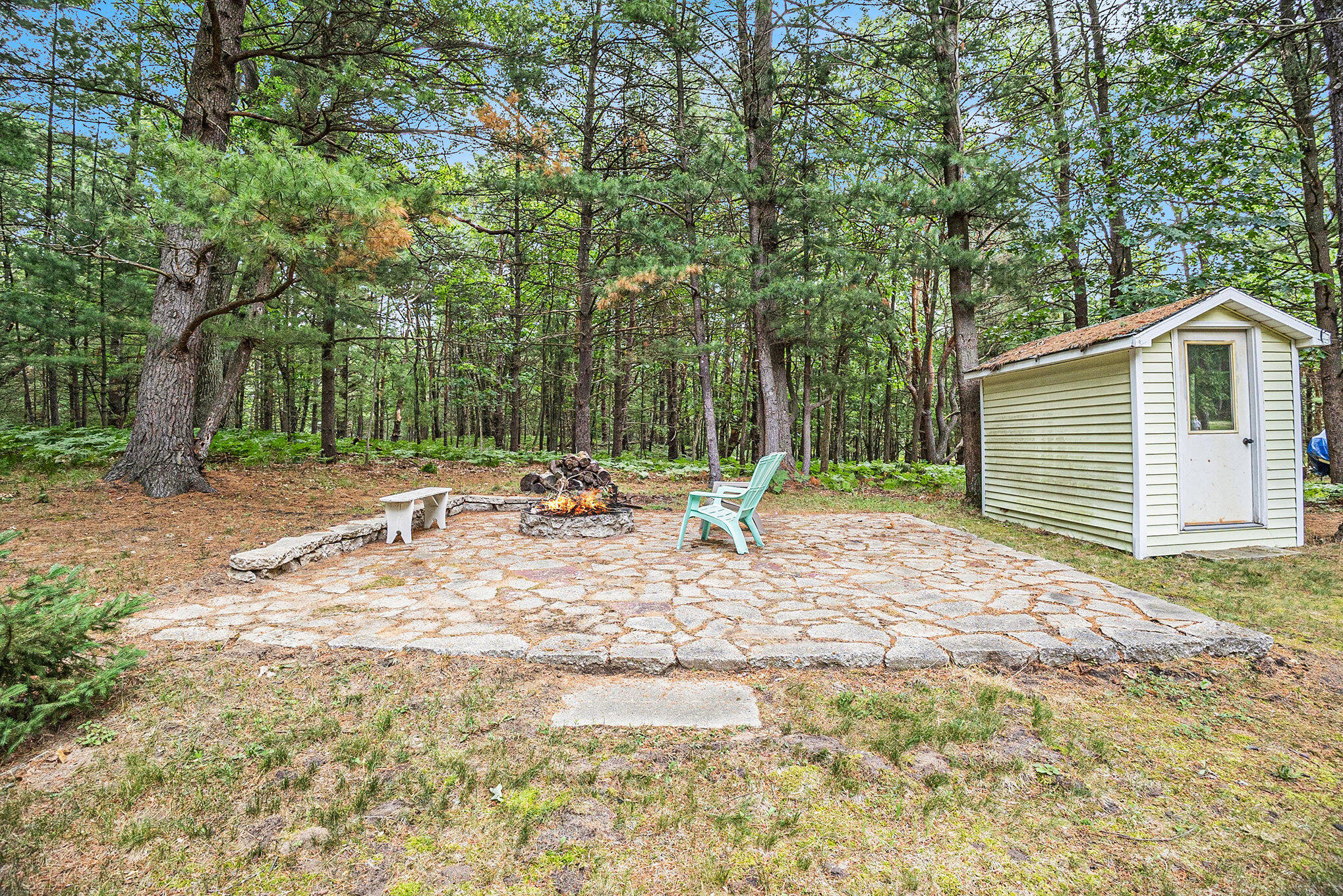 3985 Linke Road
