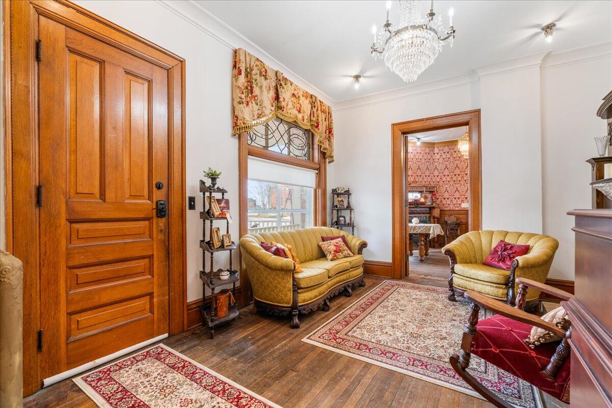 461 Fifth Street
