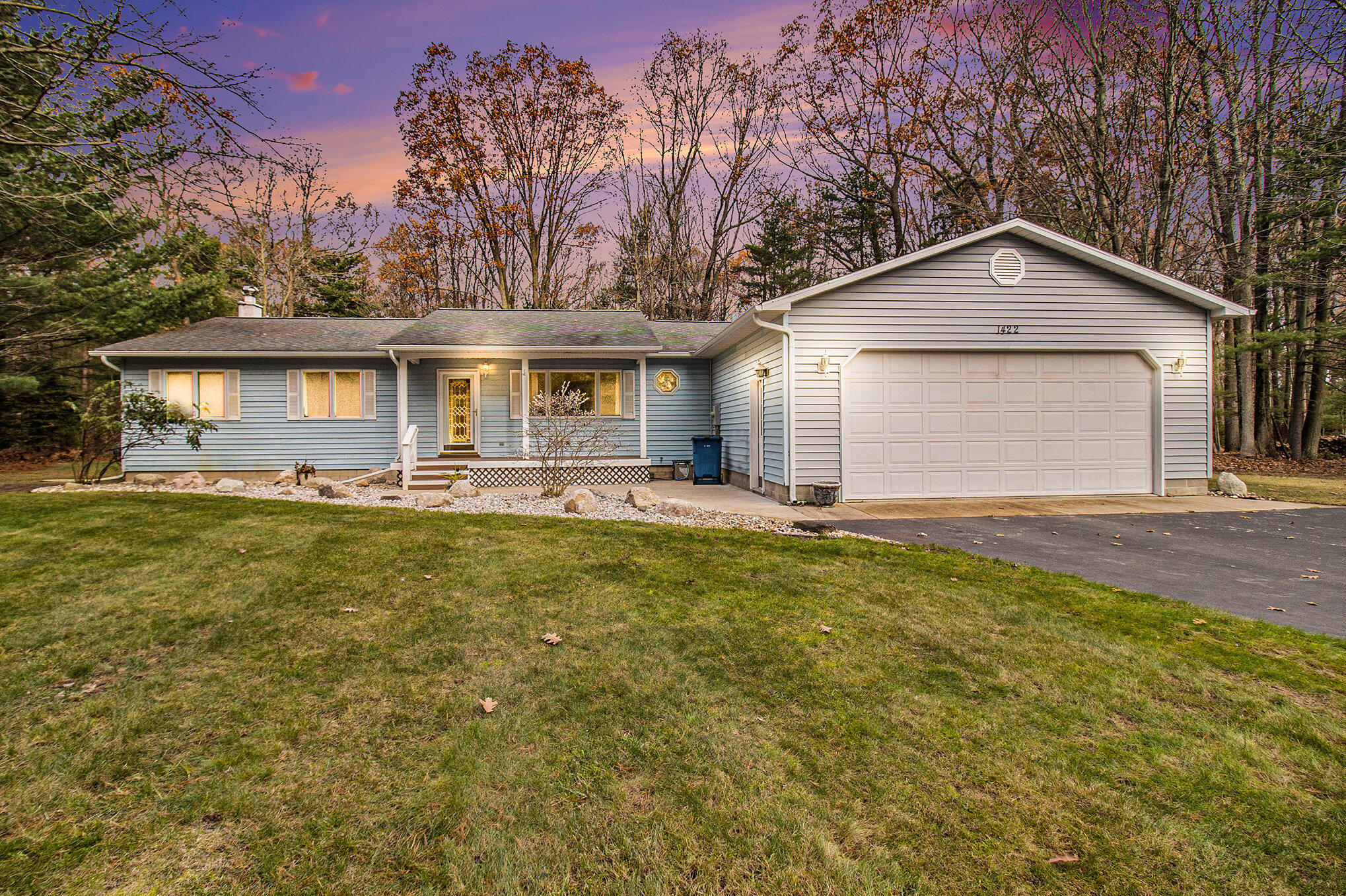 1422 Yoder Road