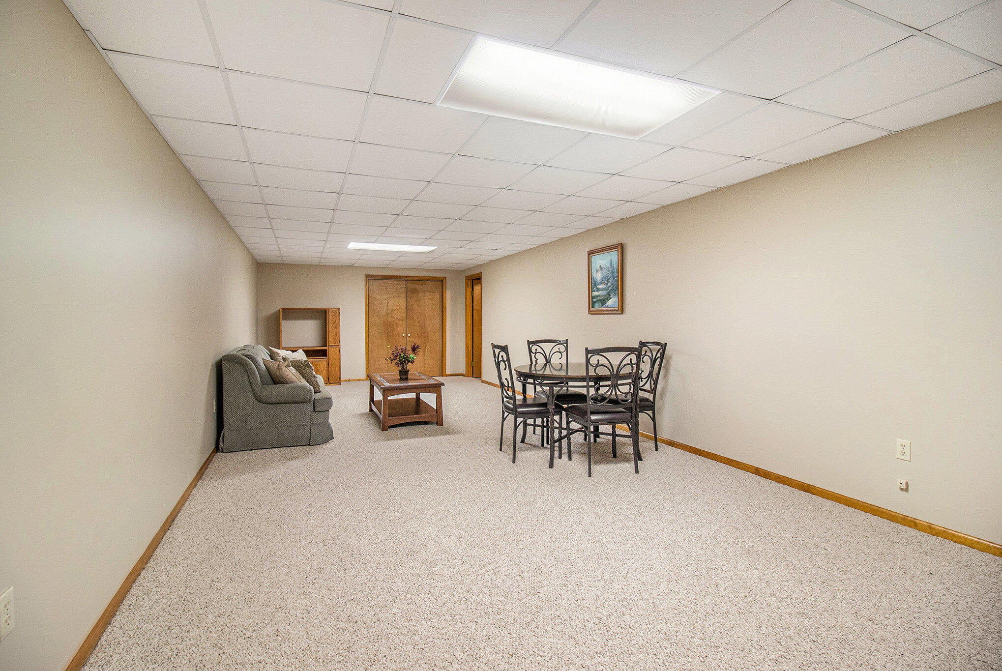 1422 Yoder Road