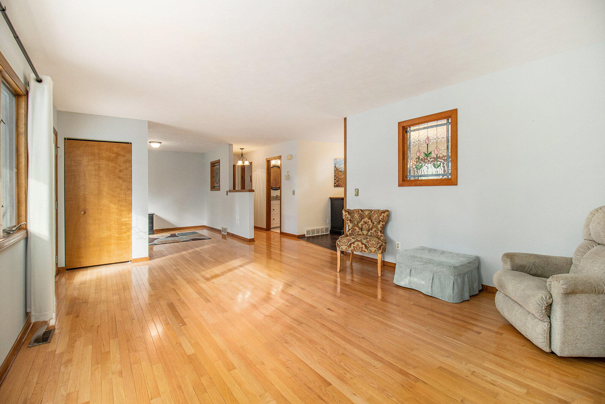 1422 Yoder Road