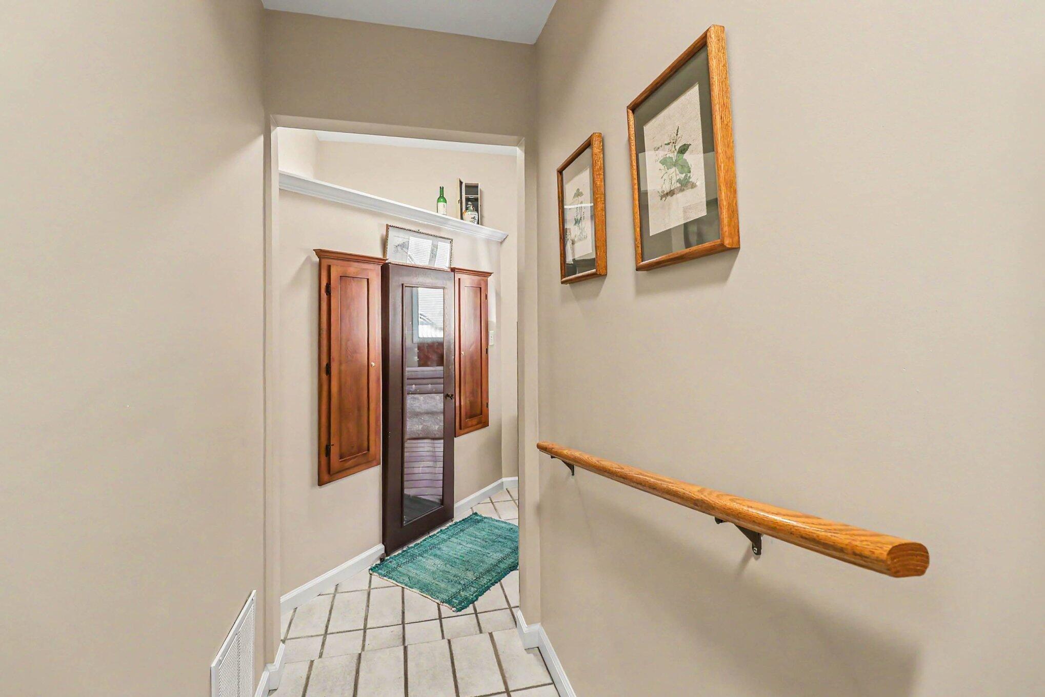 4554 Crescent Beach