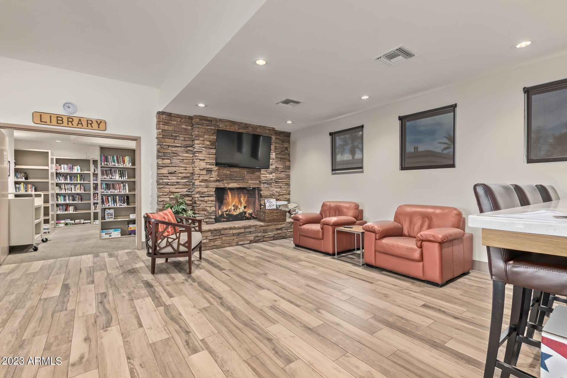 20407 N 105TH Avenue