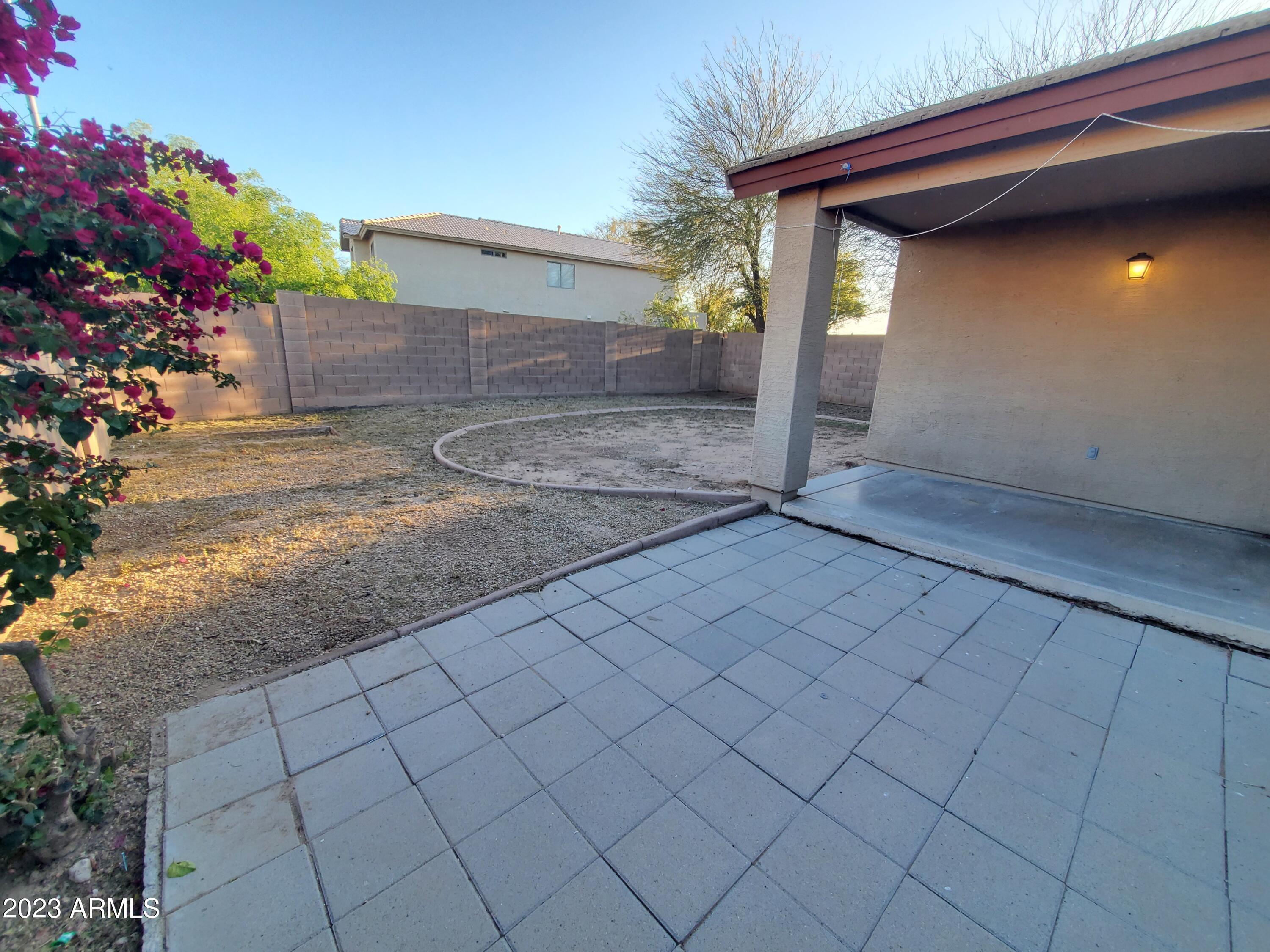 10901 W LEWIS Avenue