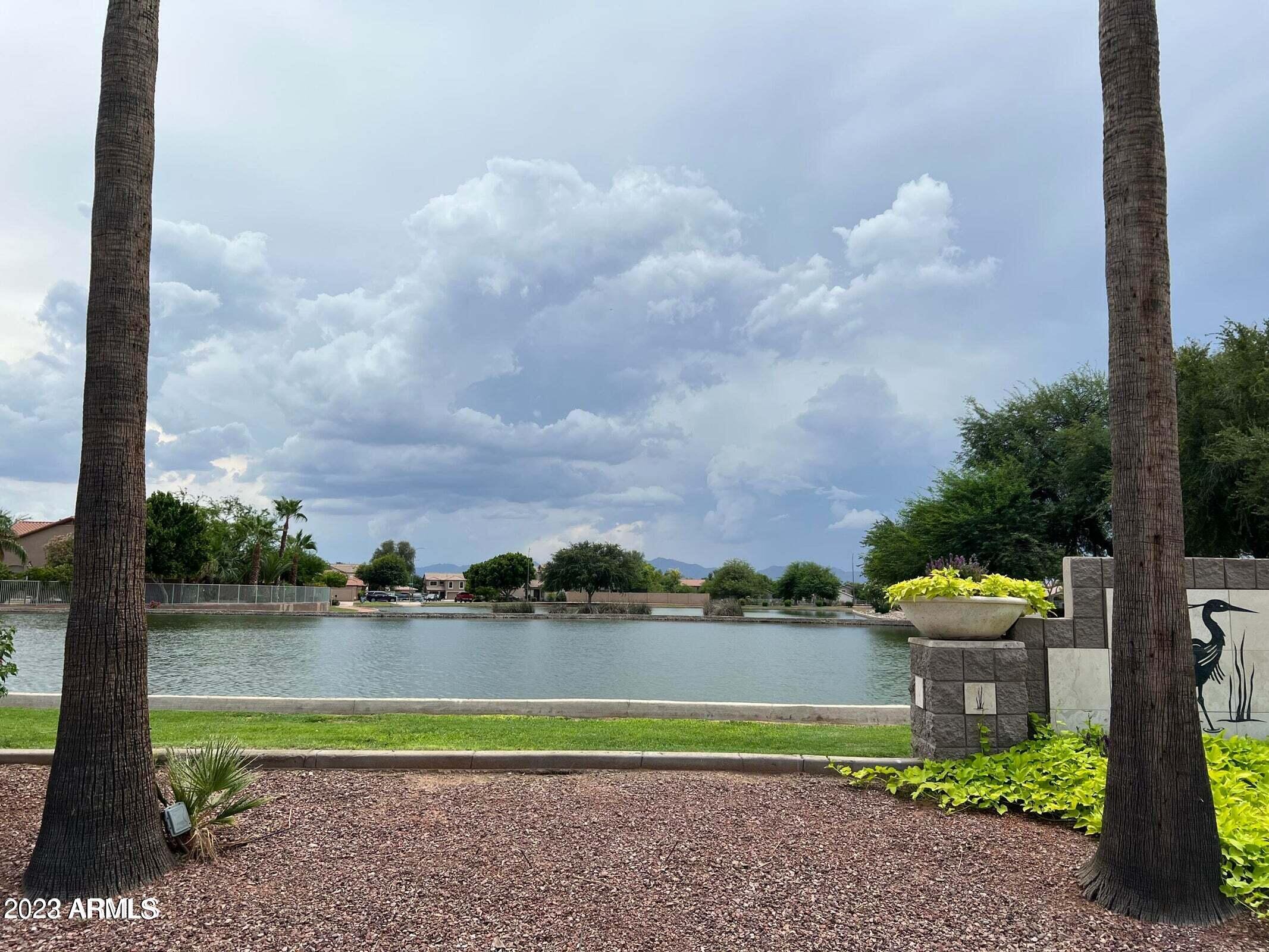 10901 W LEWIS Avenue