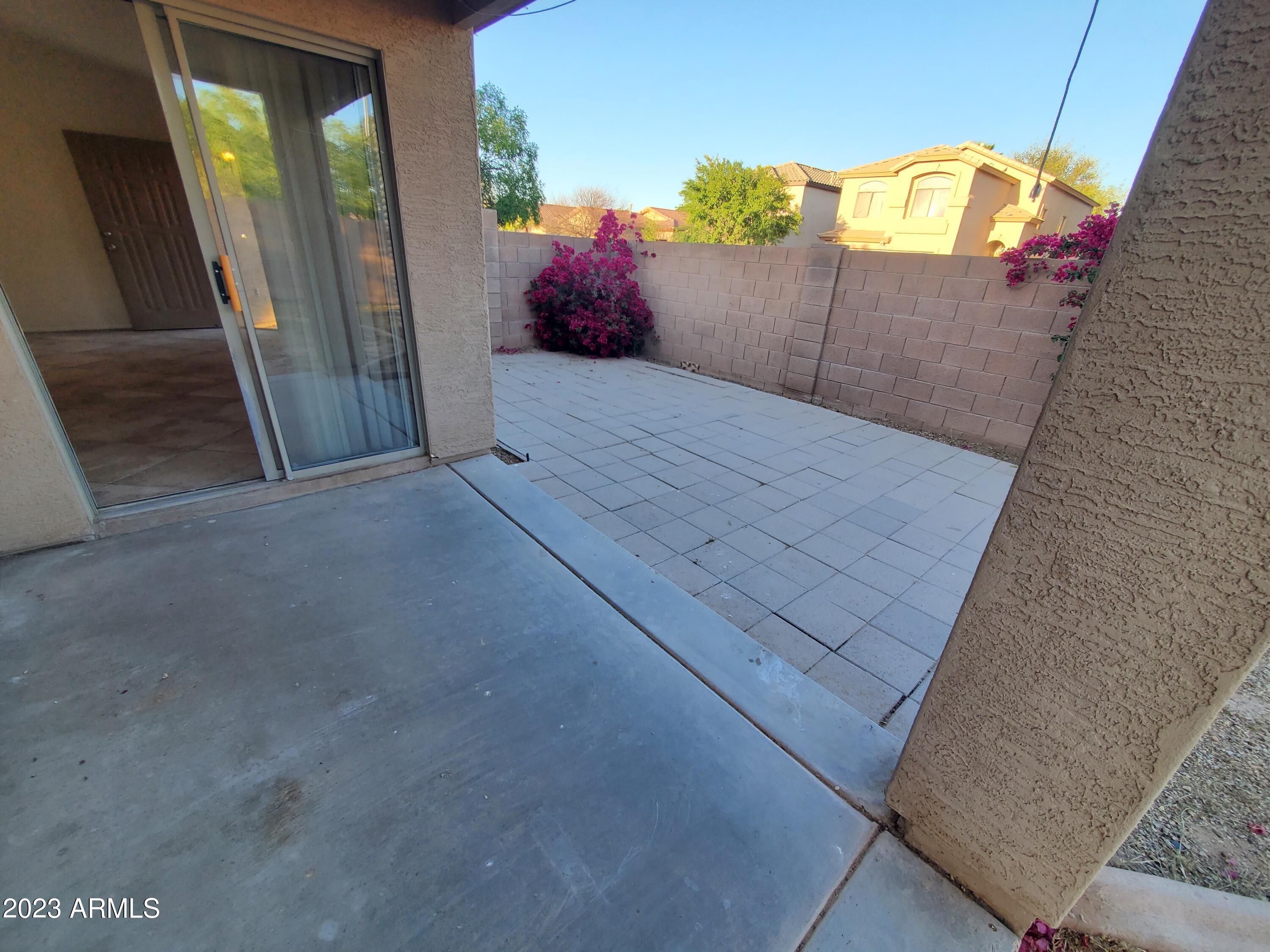 10901 W LEWIS Avenue