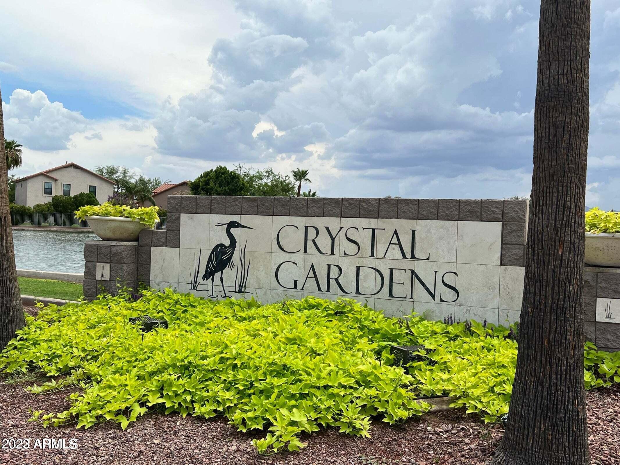 10901 W LEWIS Avenue