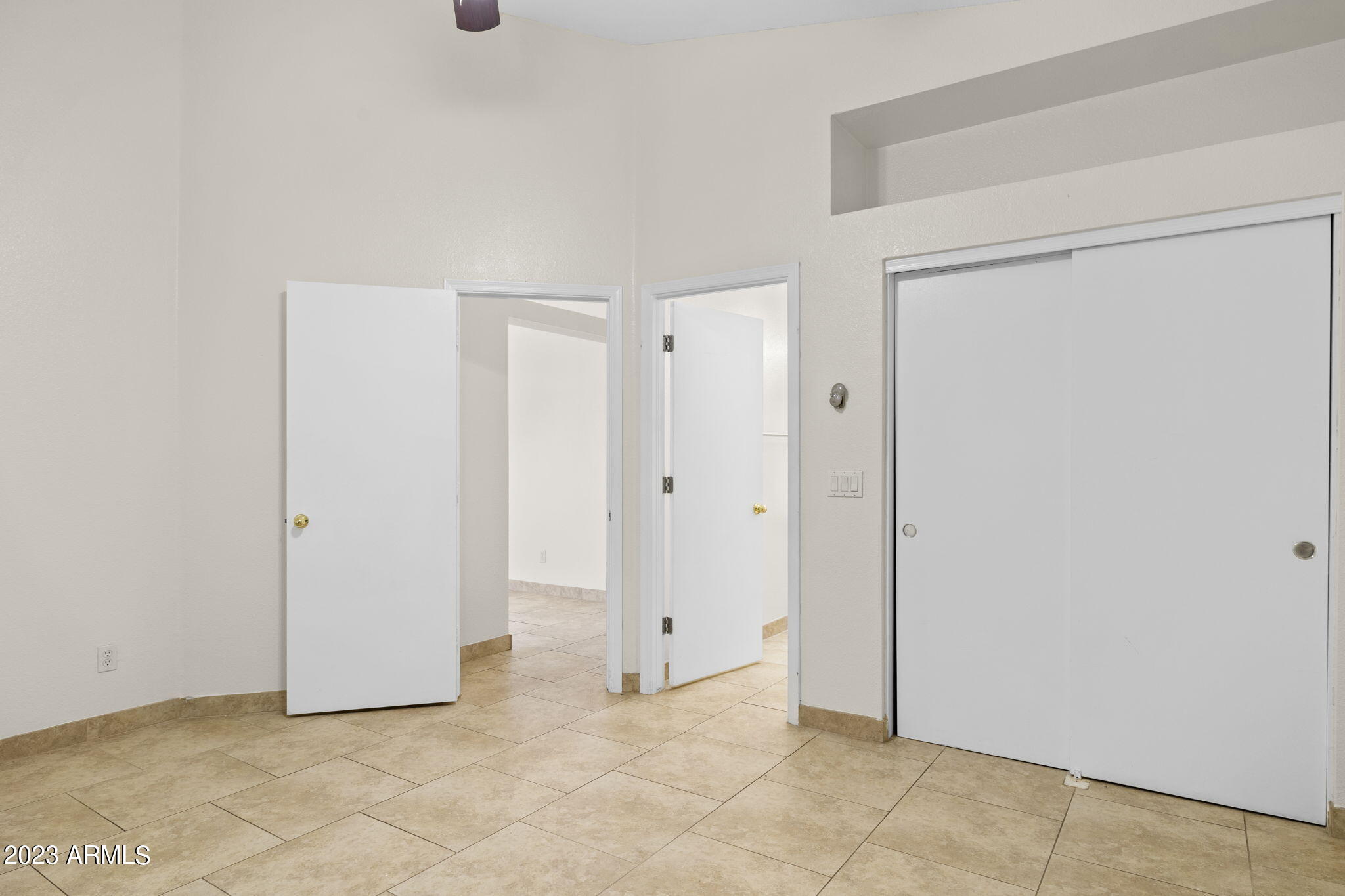 1750 W UNION HILLS Drive # 31