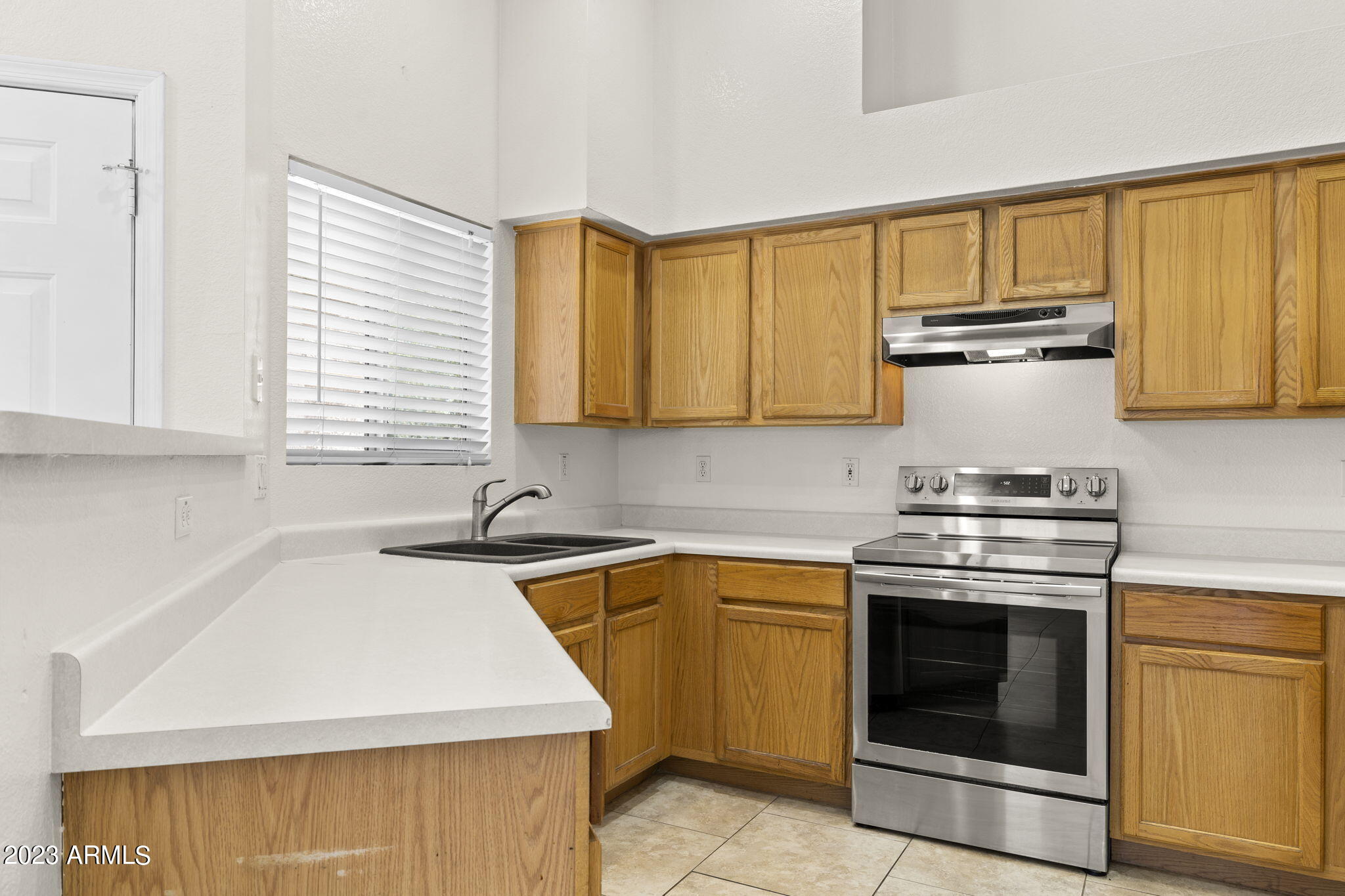 1750 W UNION HILLS Drive # 31