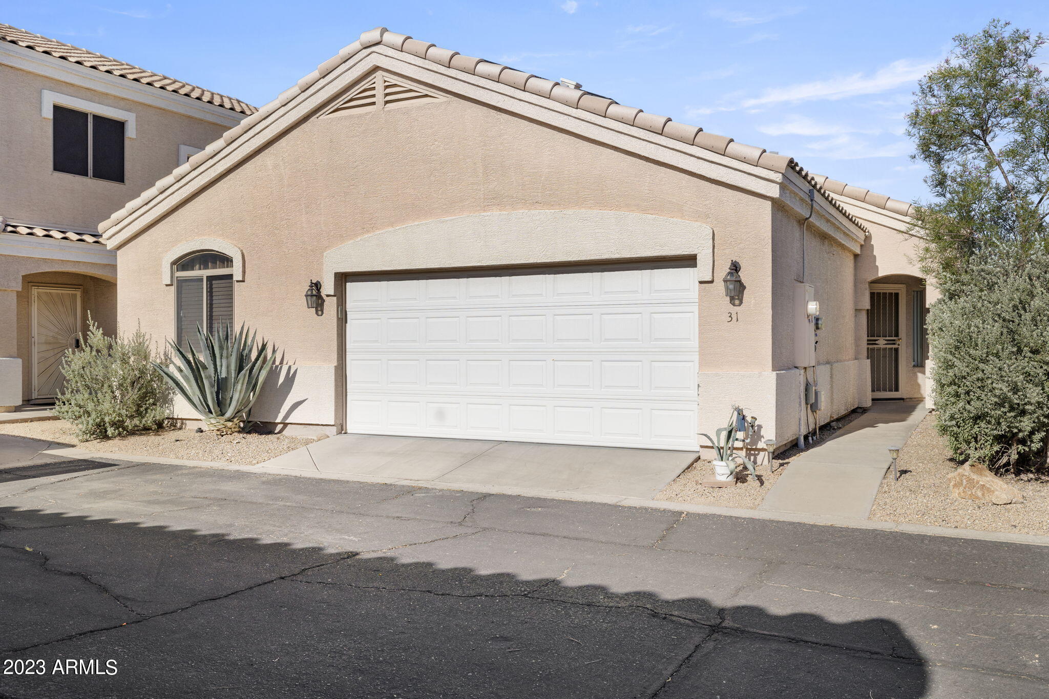 1750 W UNION HILLS Drive # 31