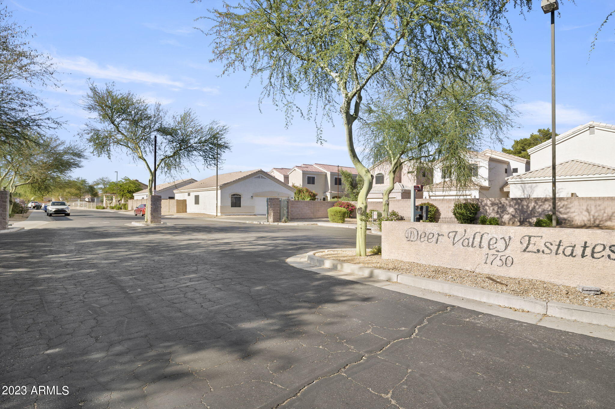 1750 W UNION HILLS Drive # 31