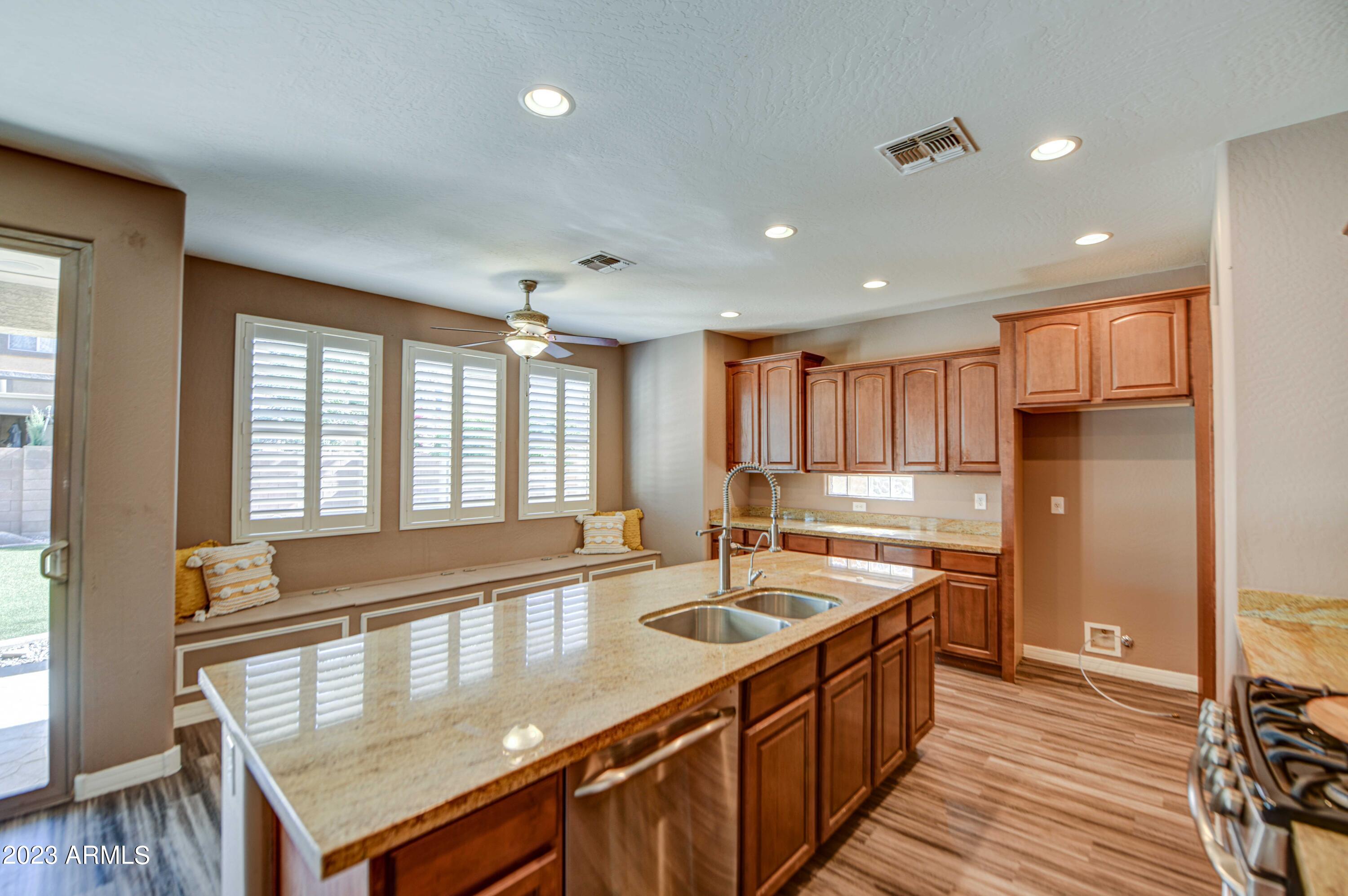 20259 E SILVER CREEK Lane