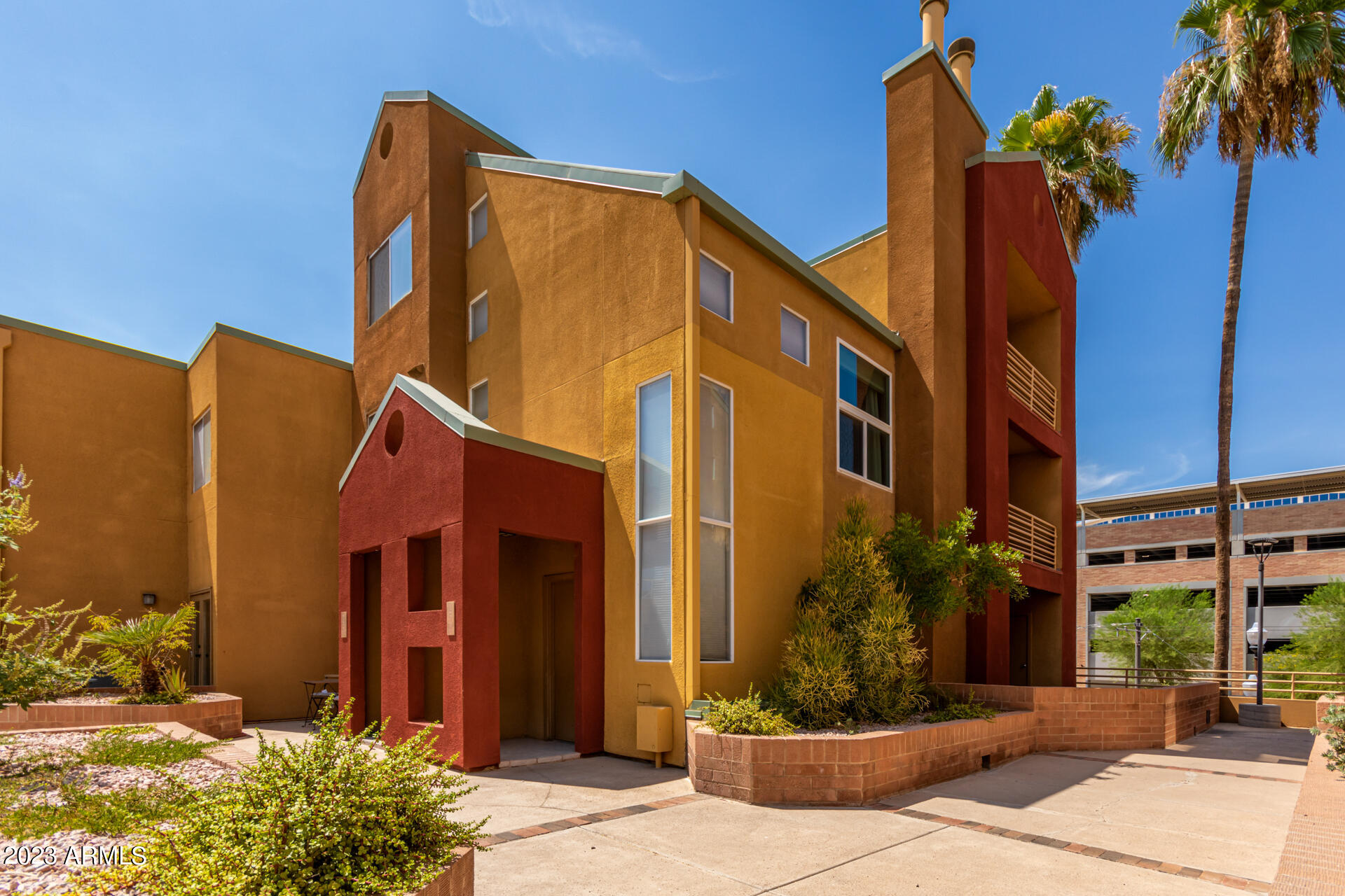 154 W 5TH Street # 259