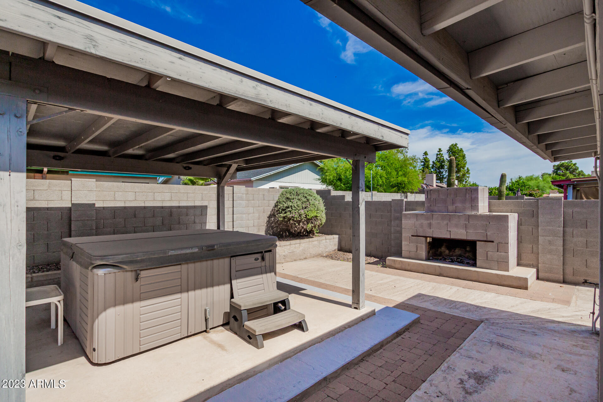 154 W VILLA RITA Drive