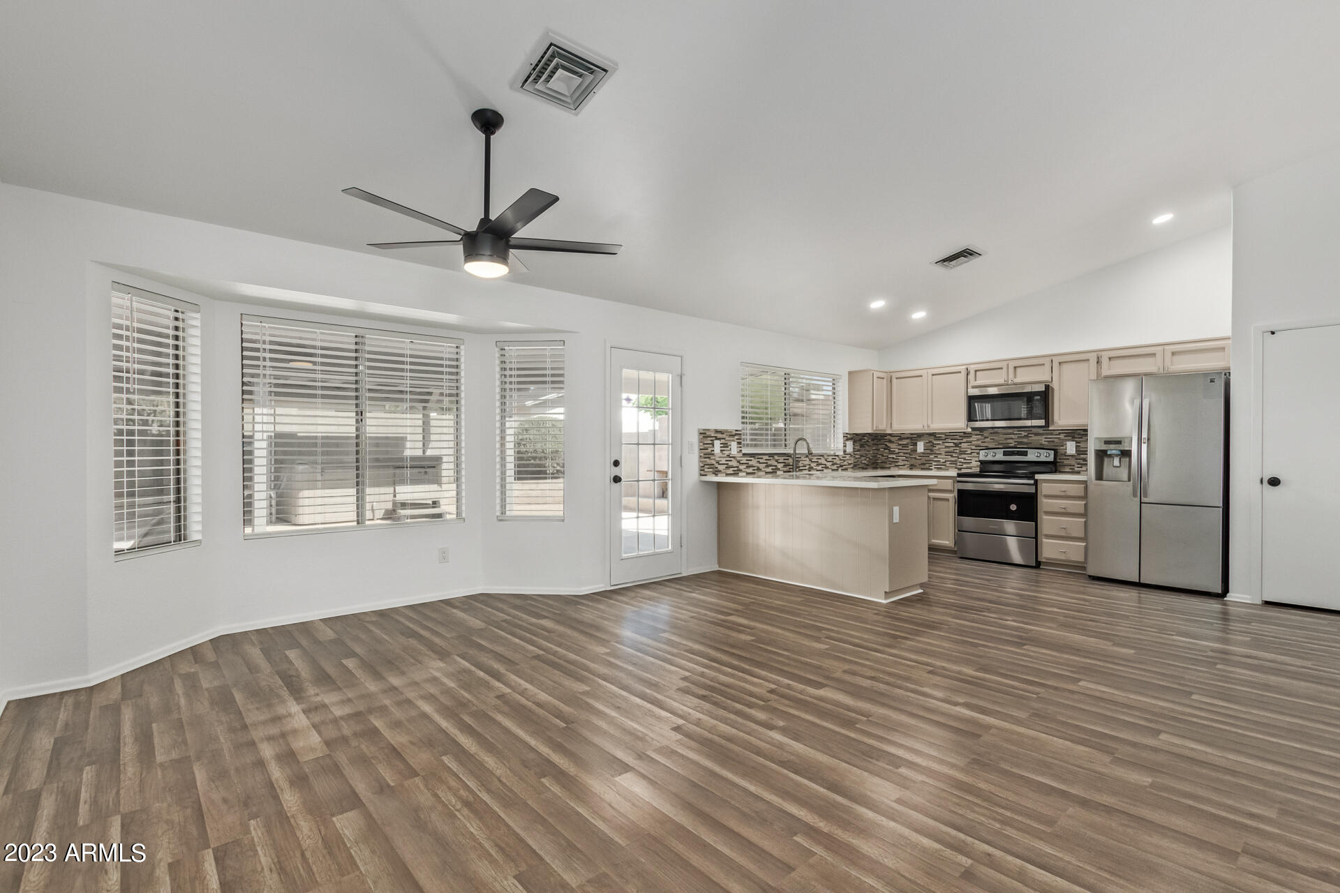 154 W VILLA RITA Drive