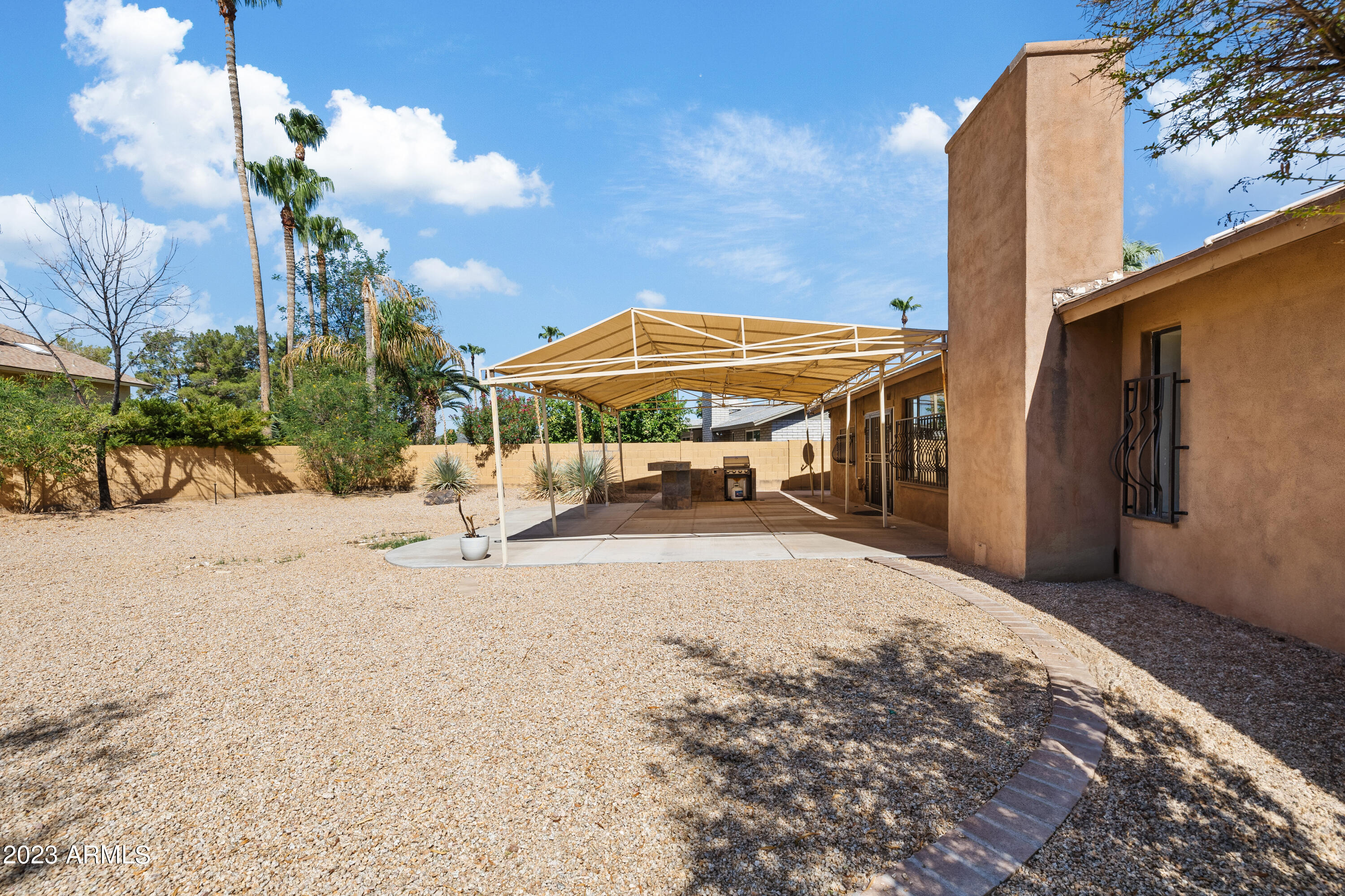 4501 E PARADISE Lane