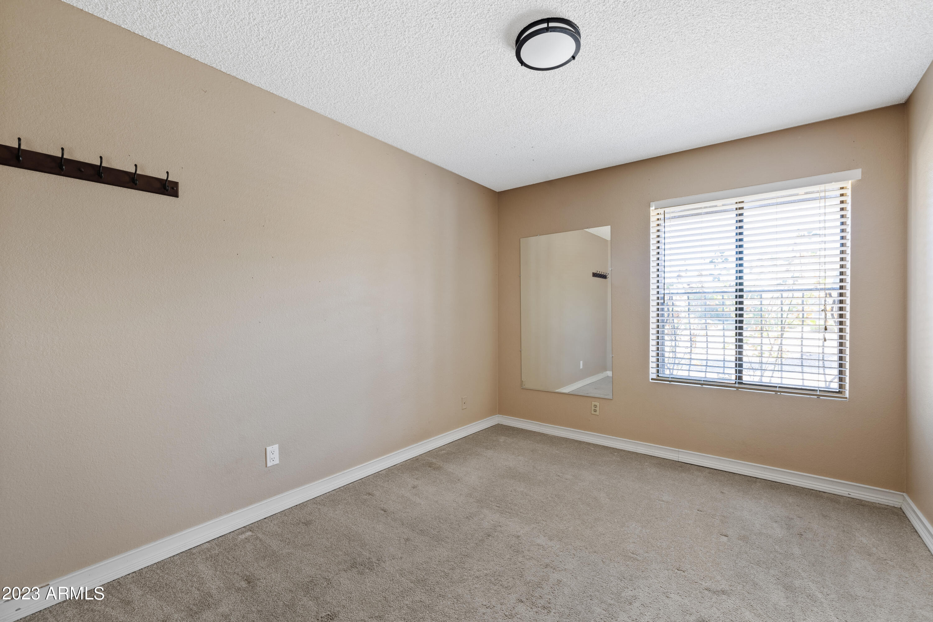 4501 E PARADISE Lane