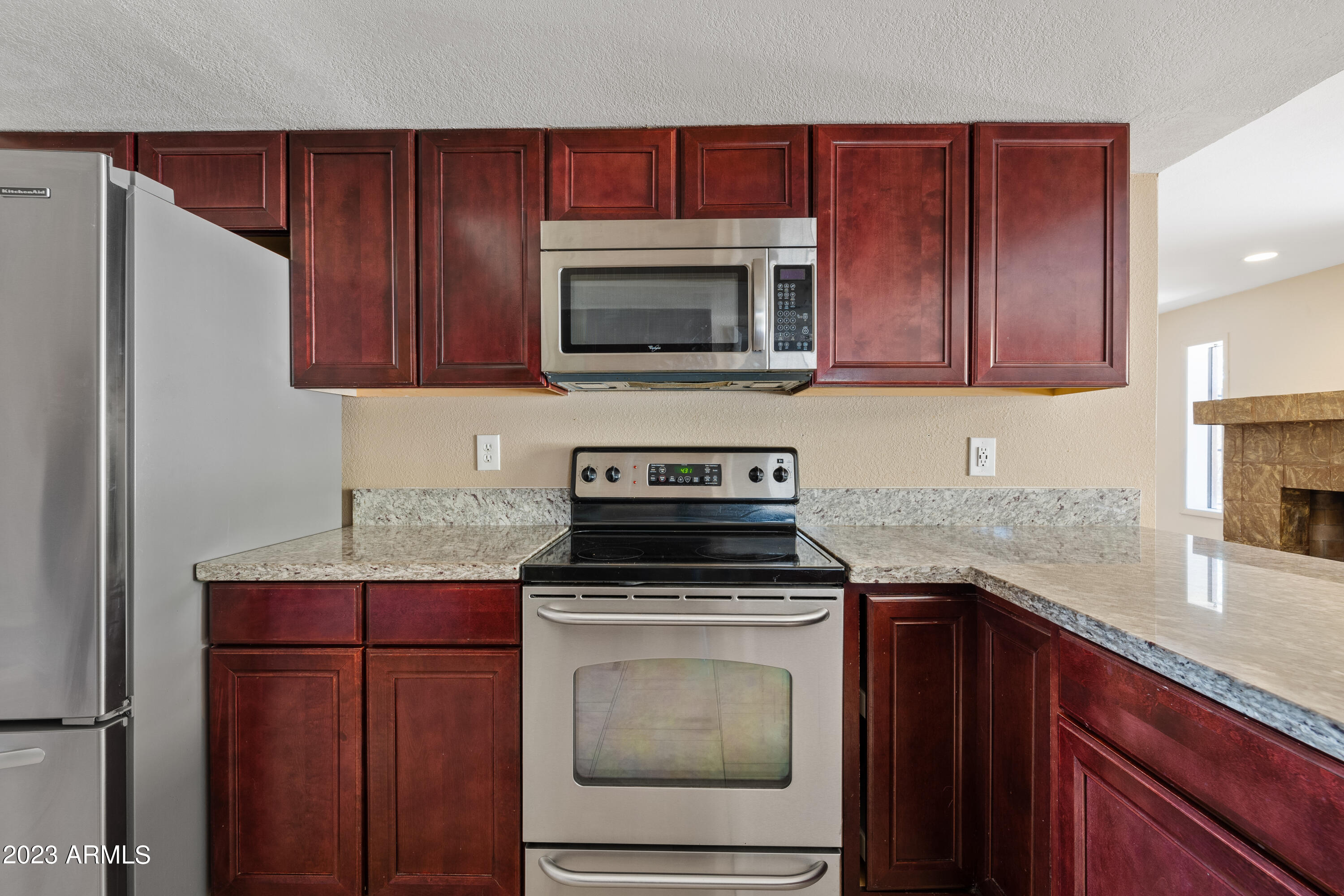 4501 E PARADISE Lane