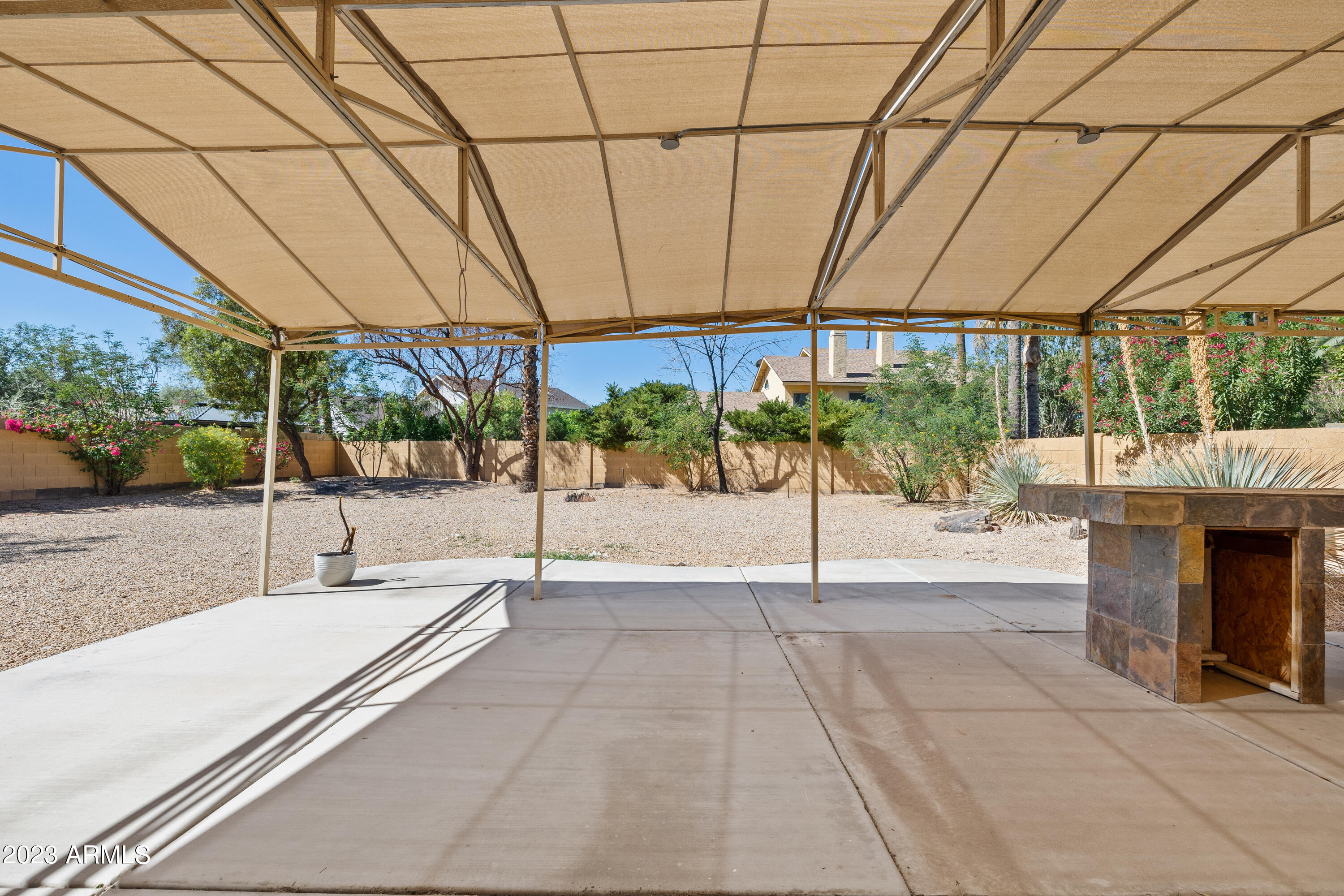 4501 E PARADISE Lane