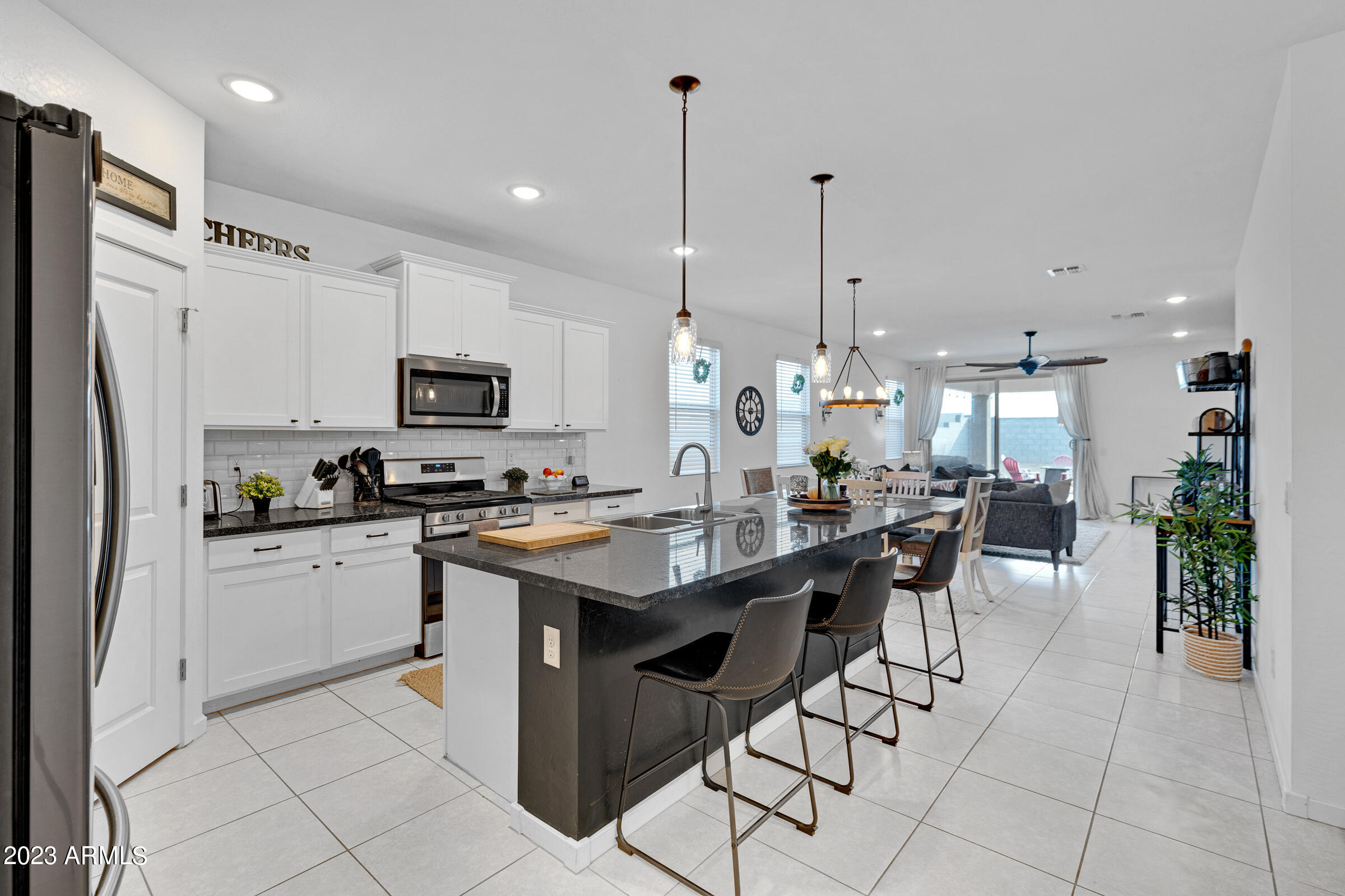 37293 N FALABELLA Drive