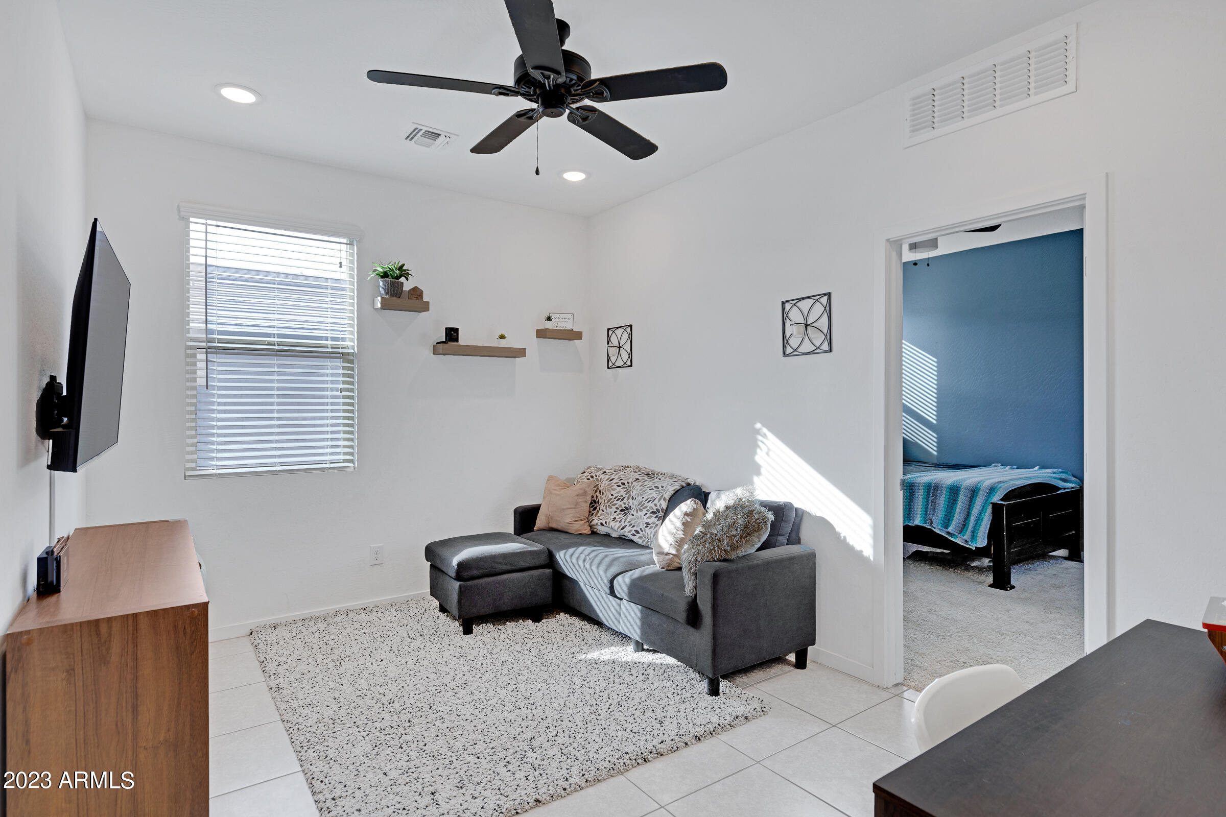 37293 N FALABELLA Drive