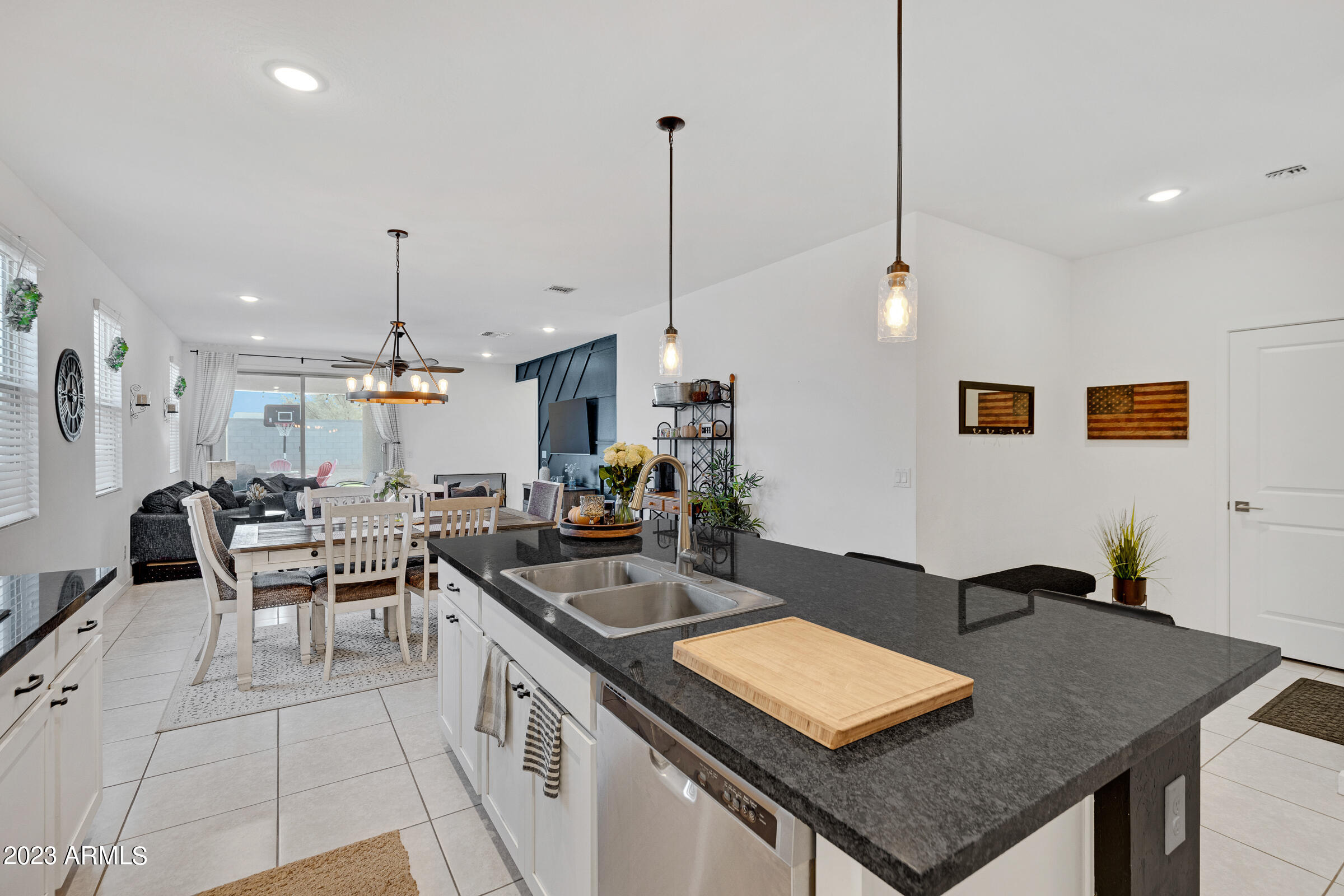 37293 N FALABELLA Drive