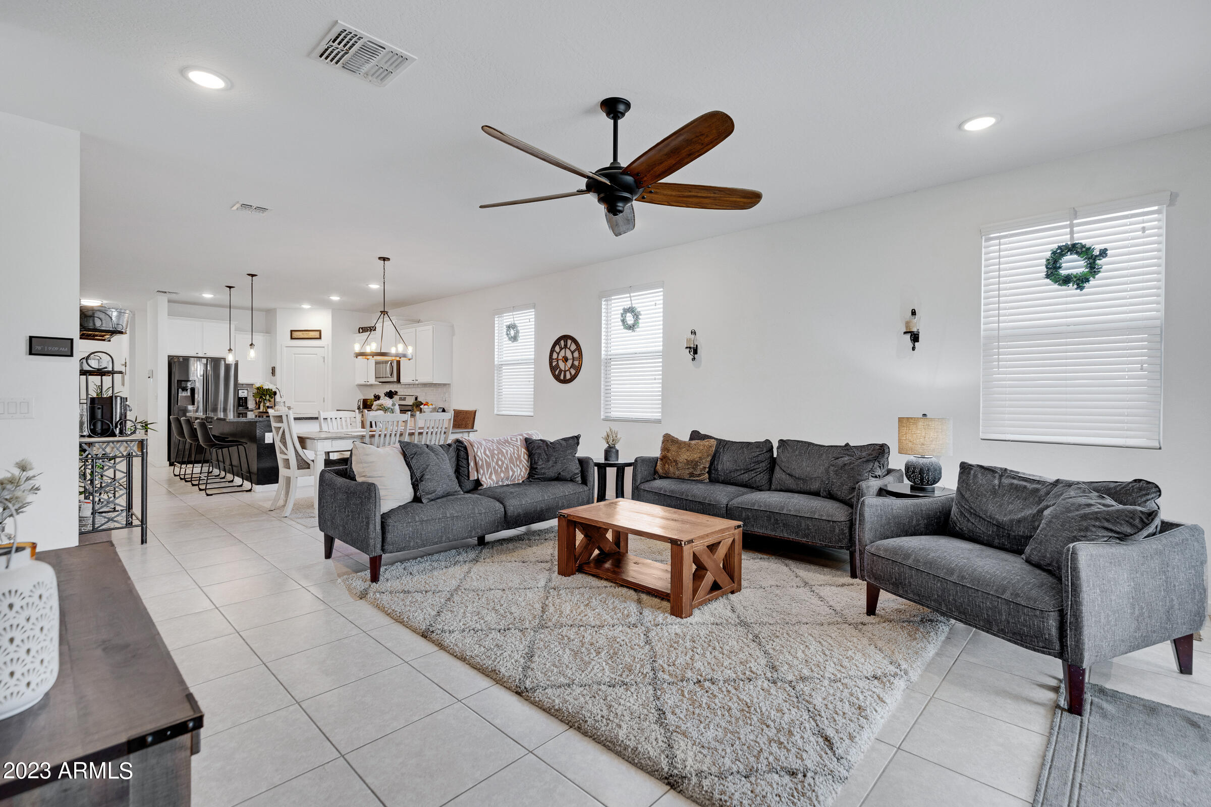 37293 N FALABELLA Drive