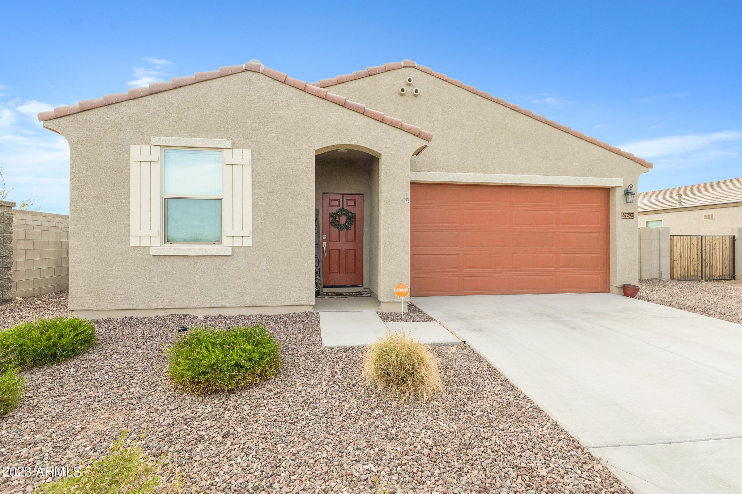 37293 N FALABELLA Drive