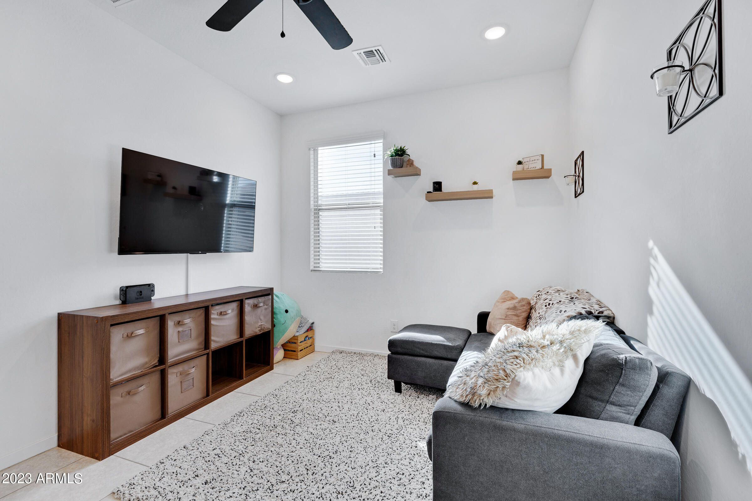 37293 N FALABELLA Drive