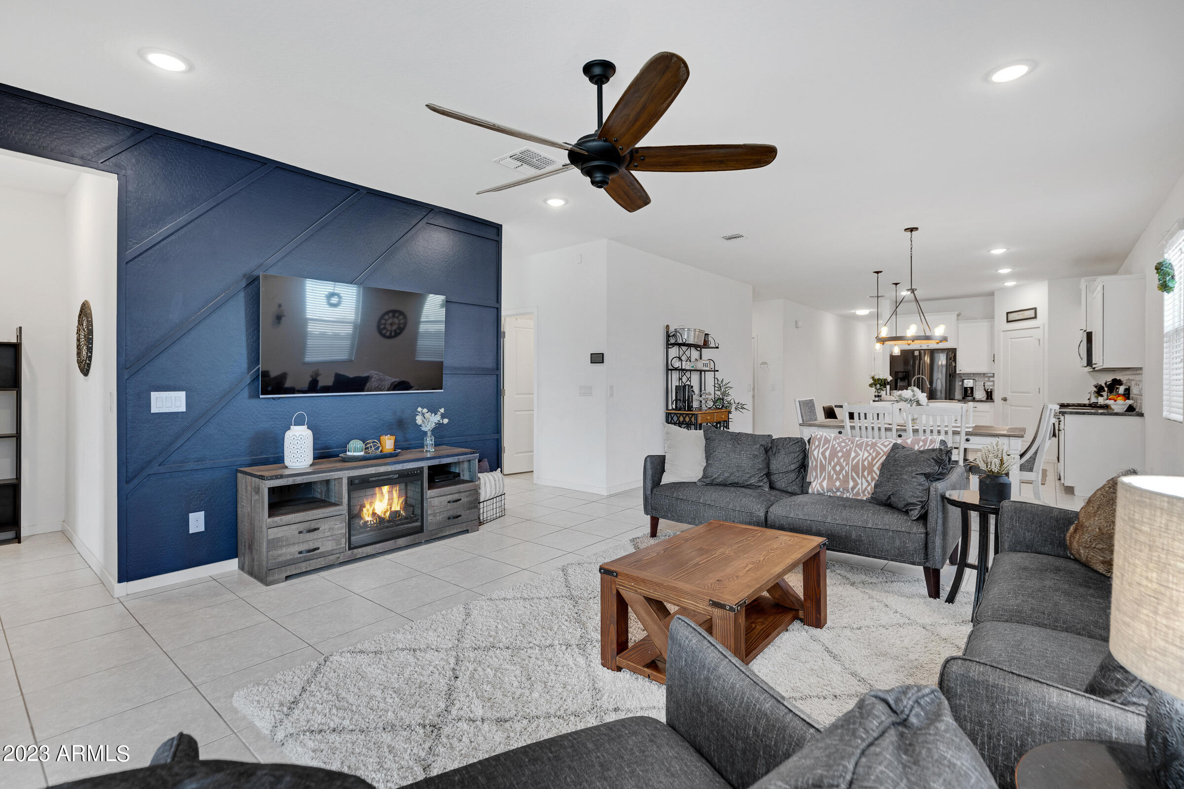 37293 N FALABELLA Drive