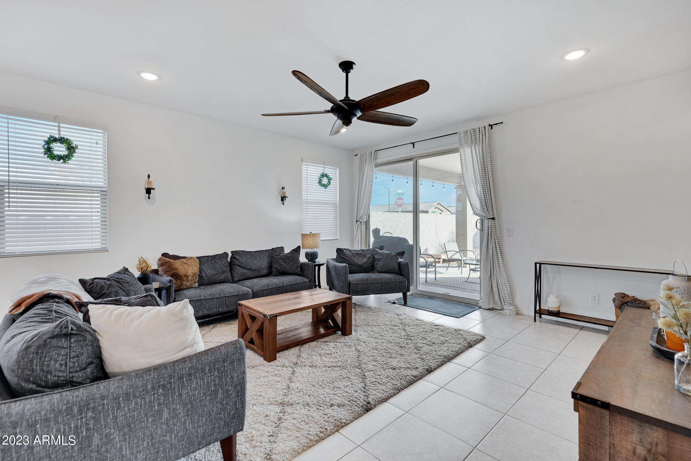 37293 N FALABELLA Drive