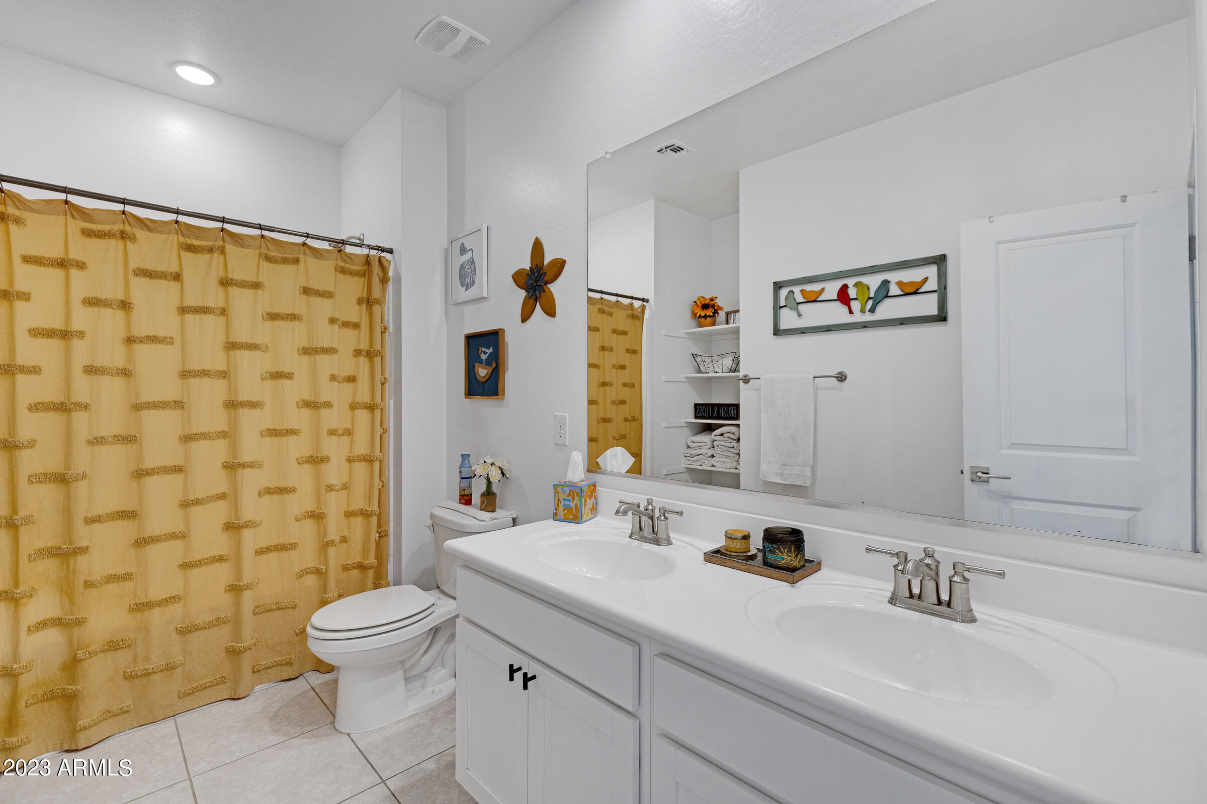 37293 N FALABELLA Drive