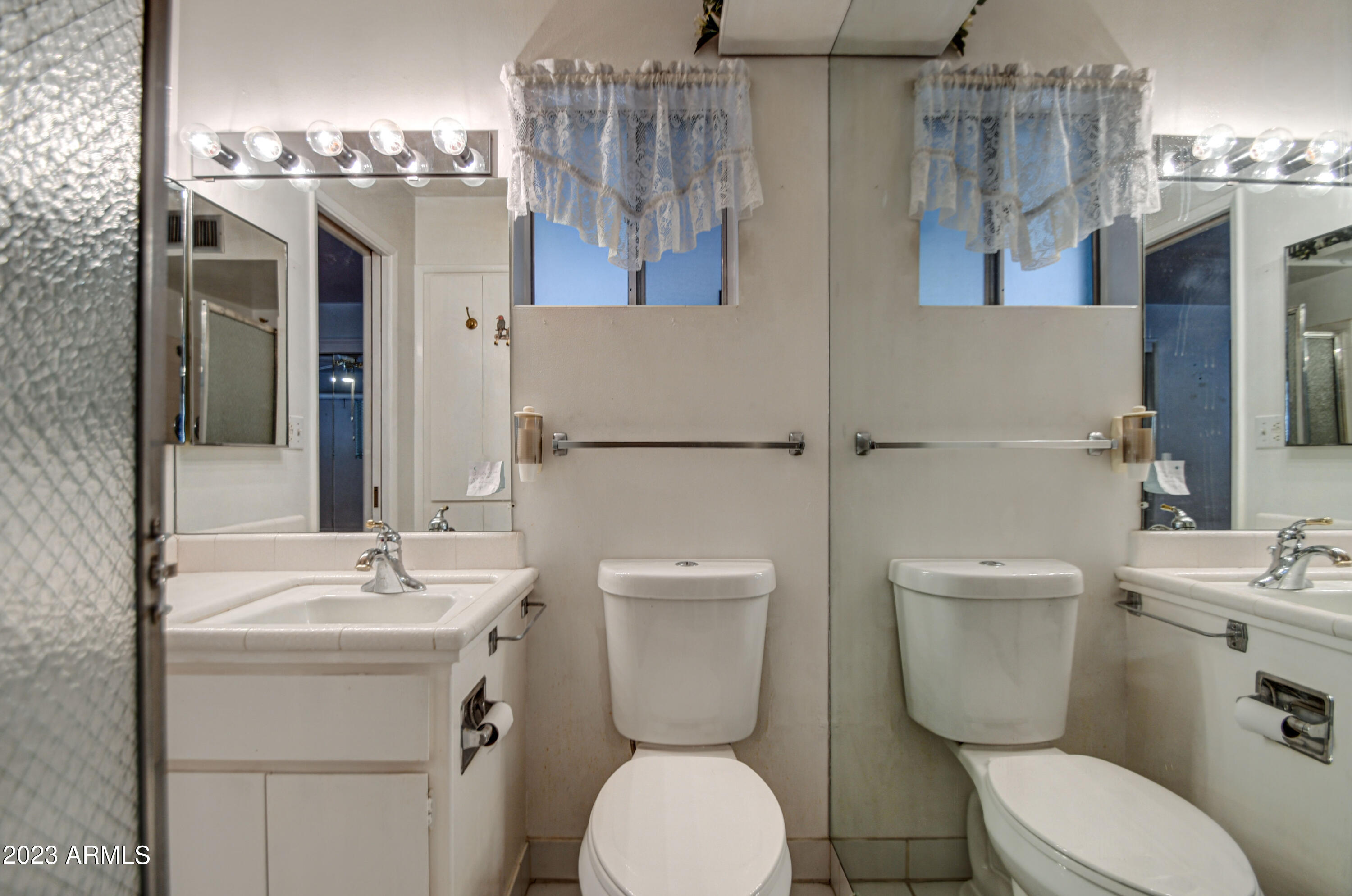 5415 E DALLAS Street