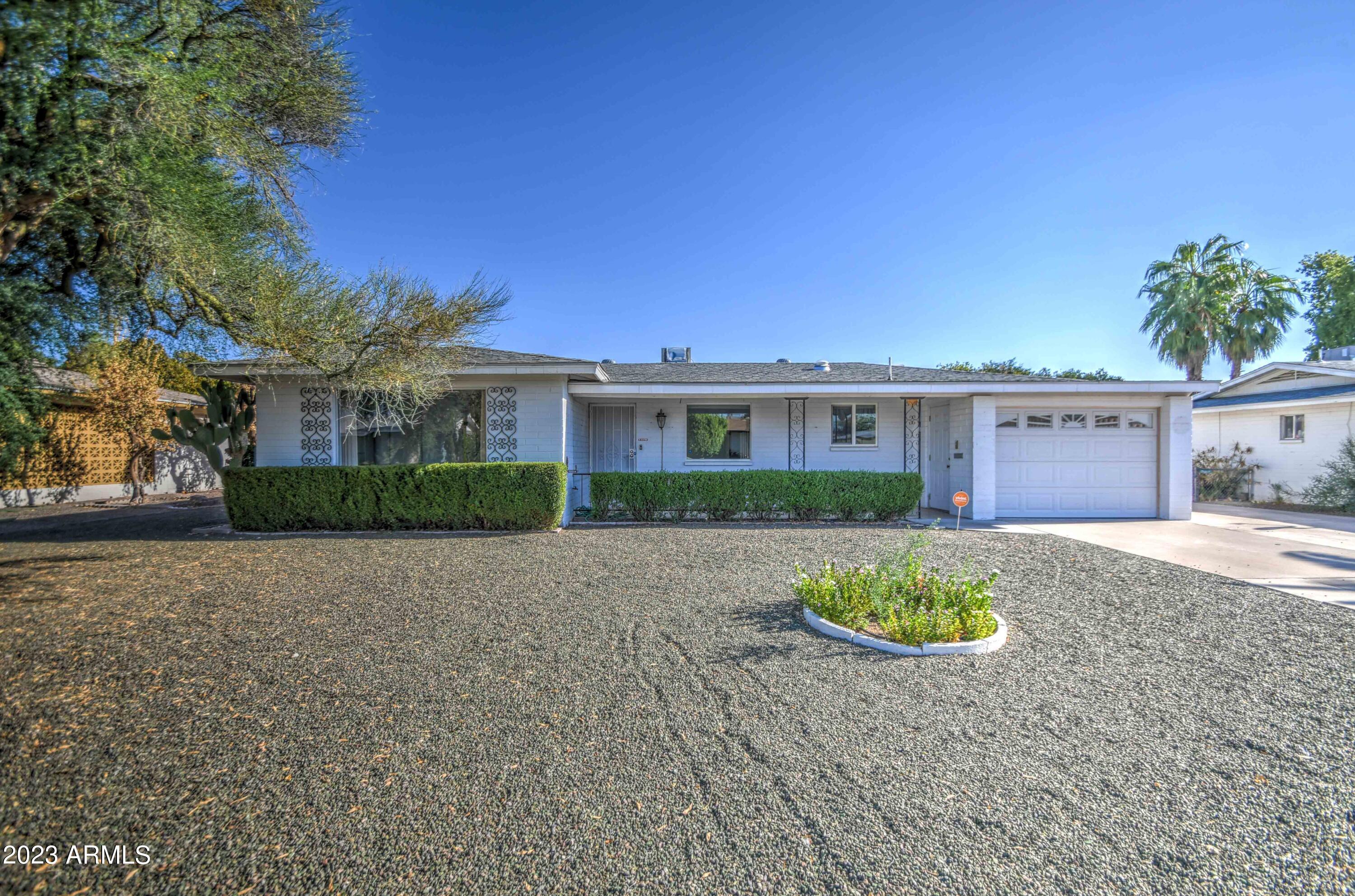 5415 E DALLAS Street