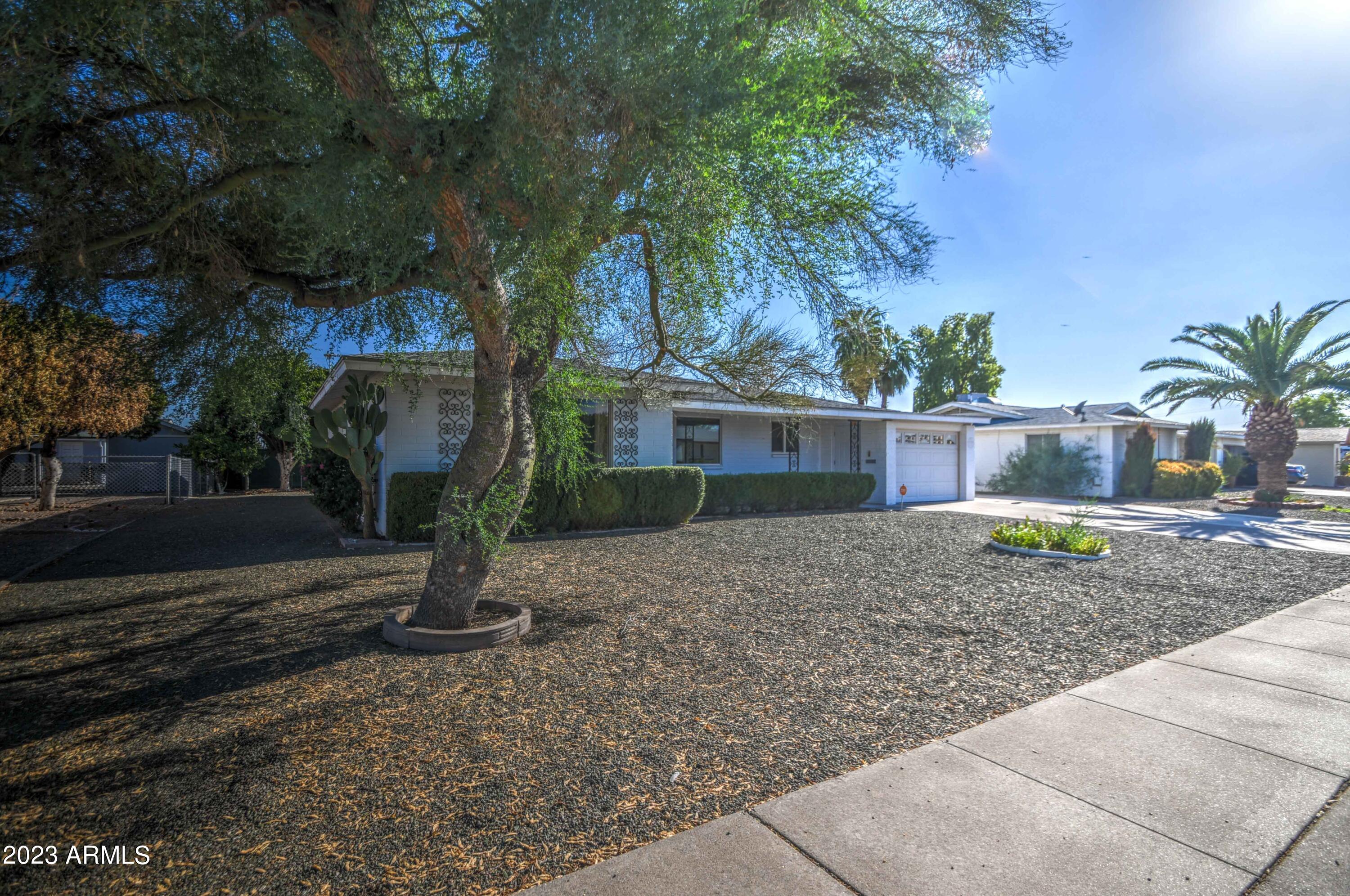 5415 E DALLAS Street