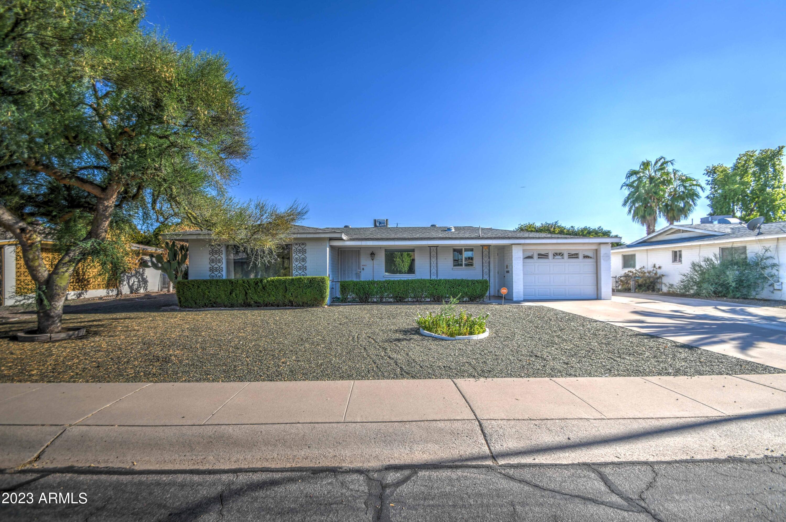 5415 E DALLAS Street