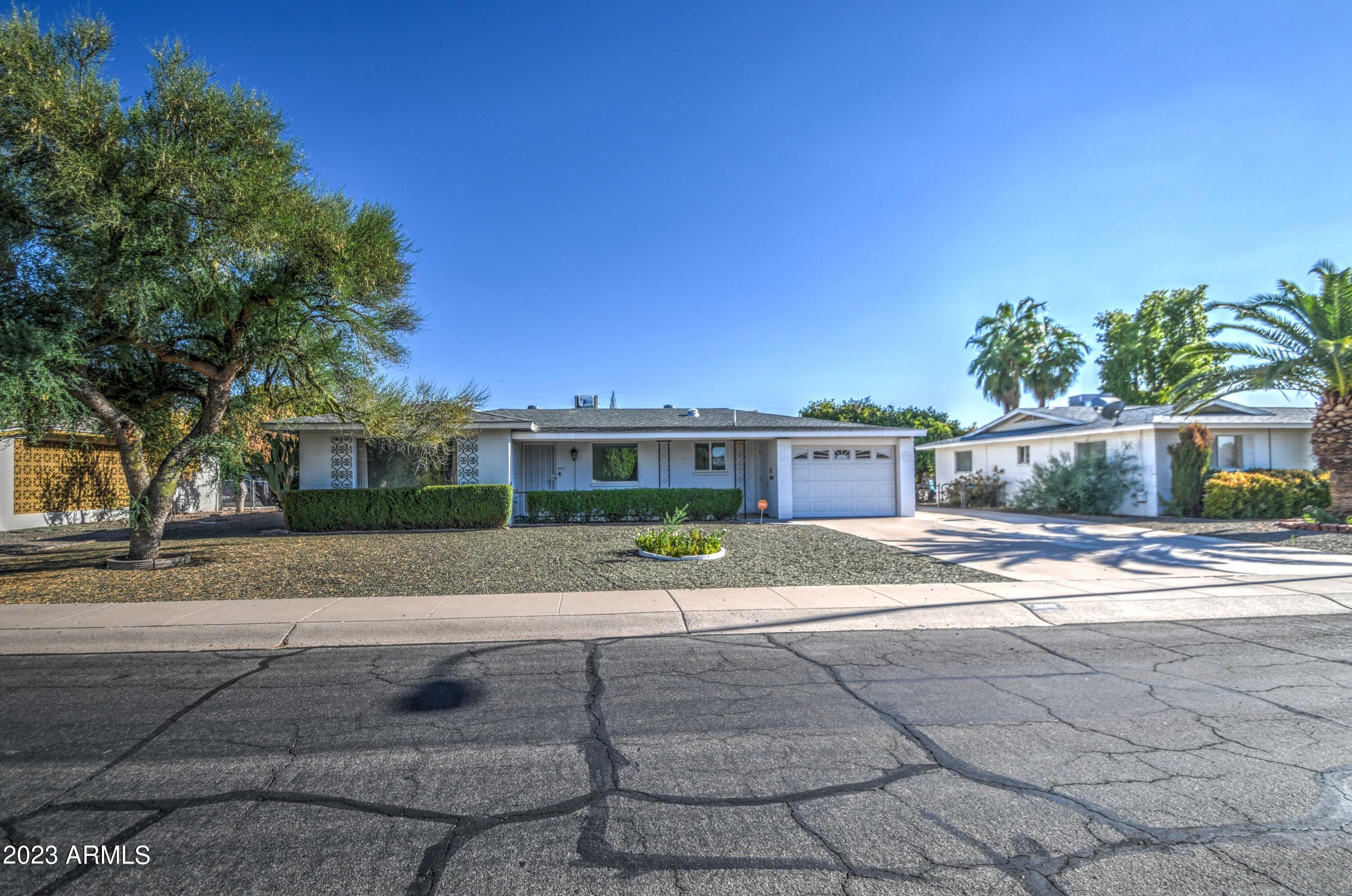 5415 E DALLAS Street