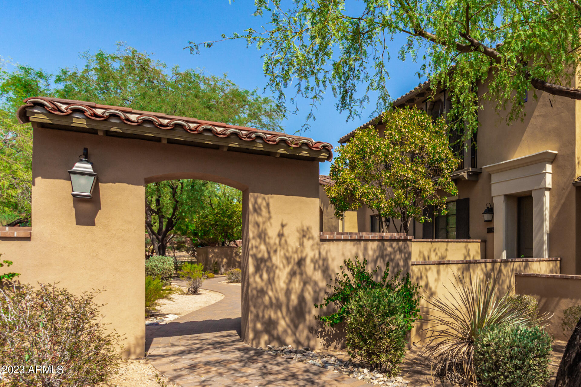 20704 N 90TH Place, 1002