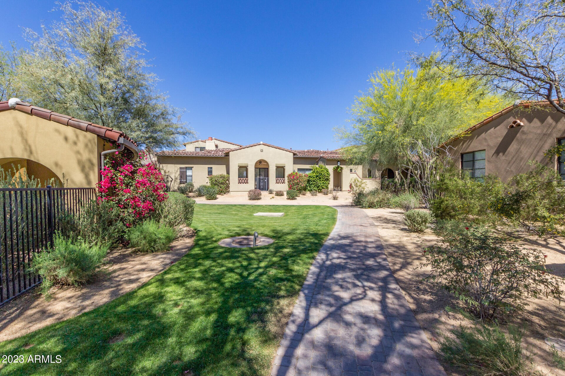 20704 N 90TH Place, 1002