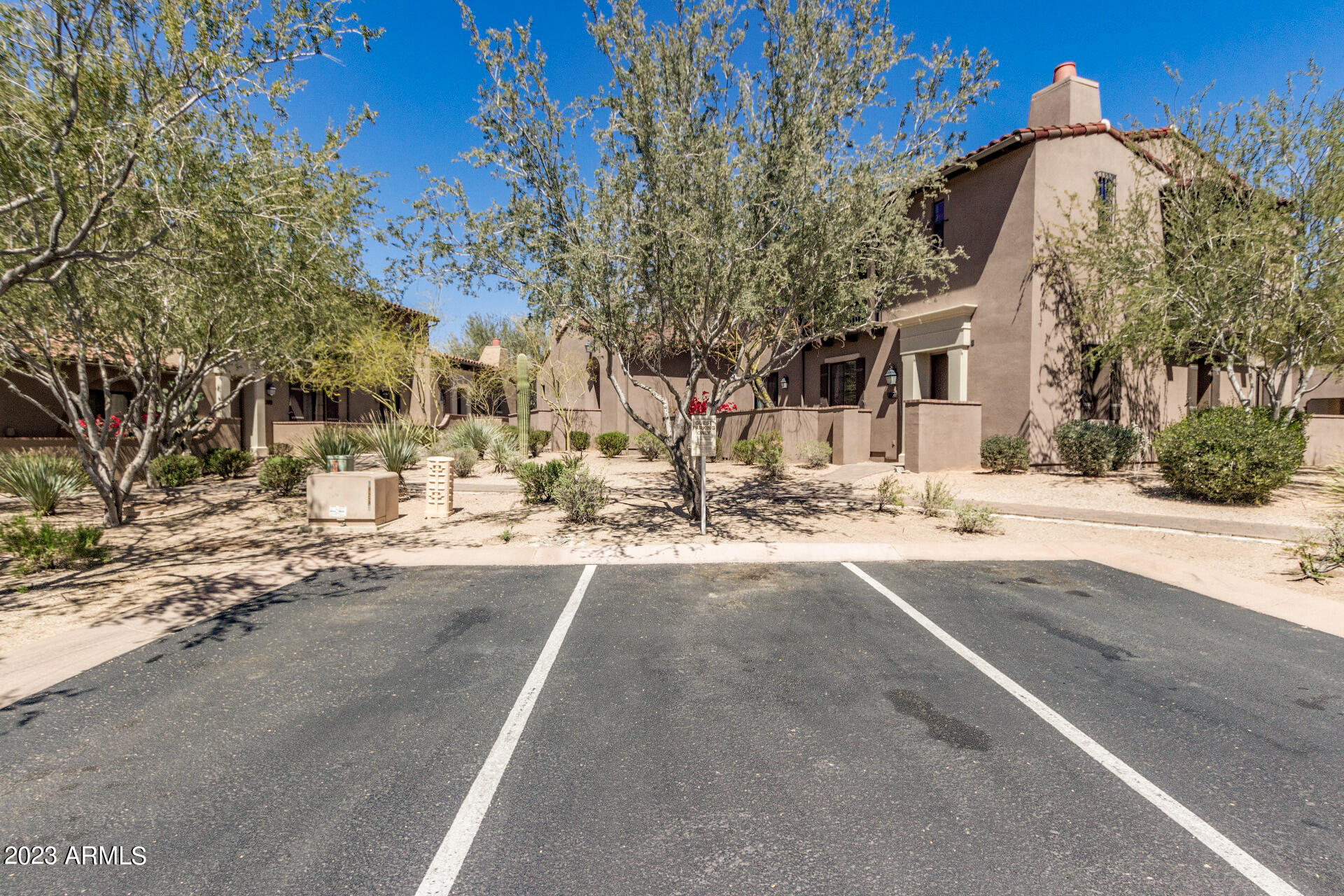 20704 N 90TH Place, 1002