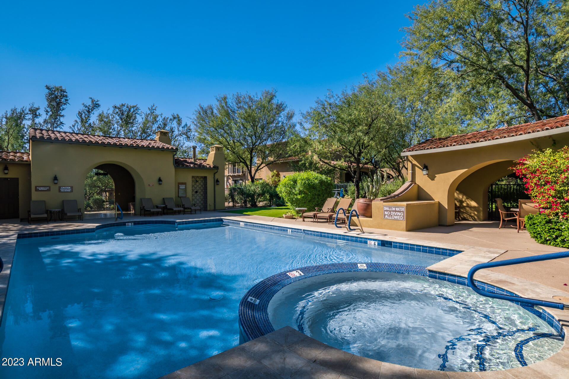 20704 N 90TH Place, 1002