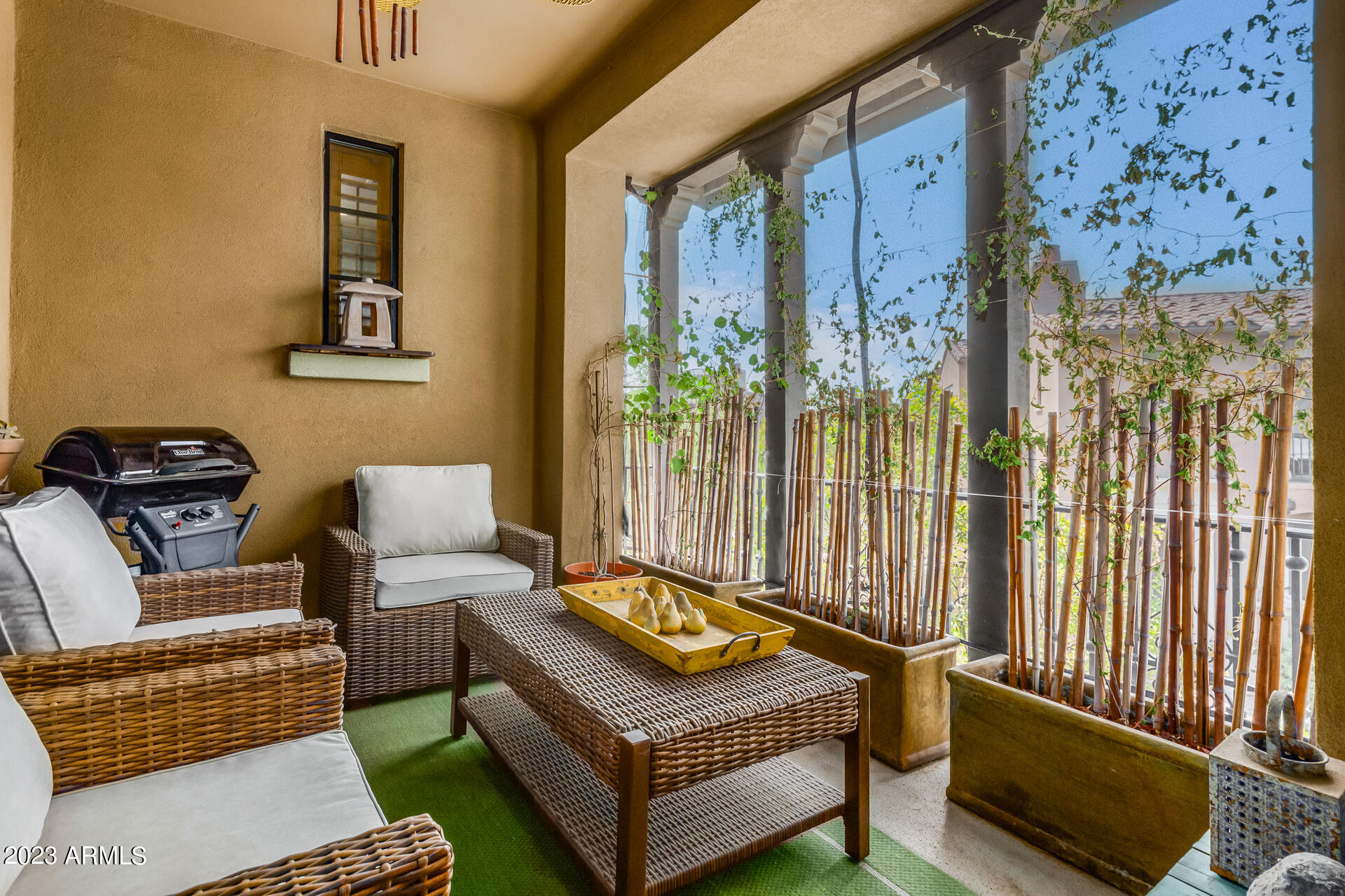 20704 N 90TH Place, 1002