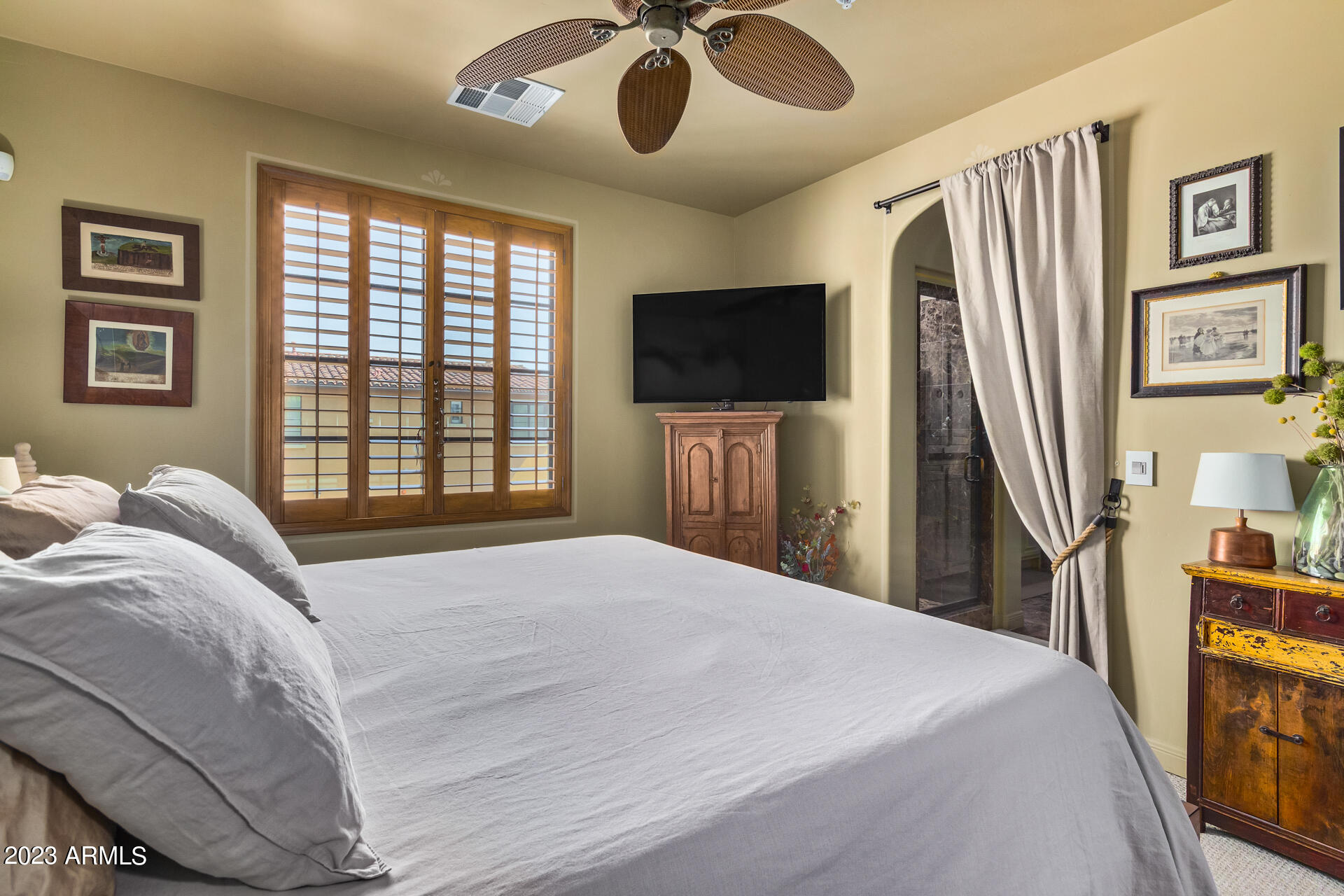 20704 N 90TH Place, 1002