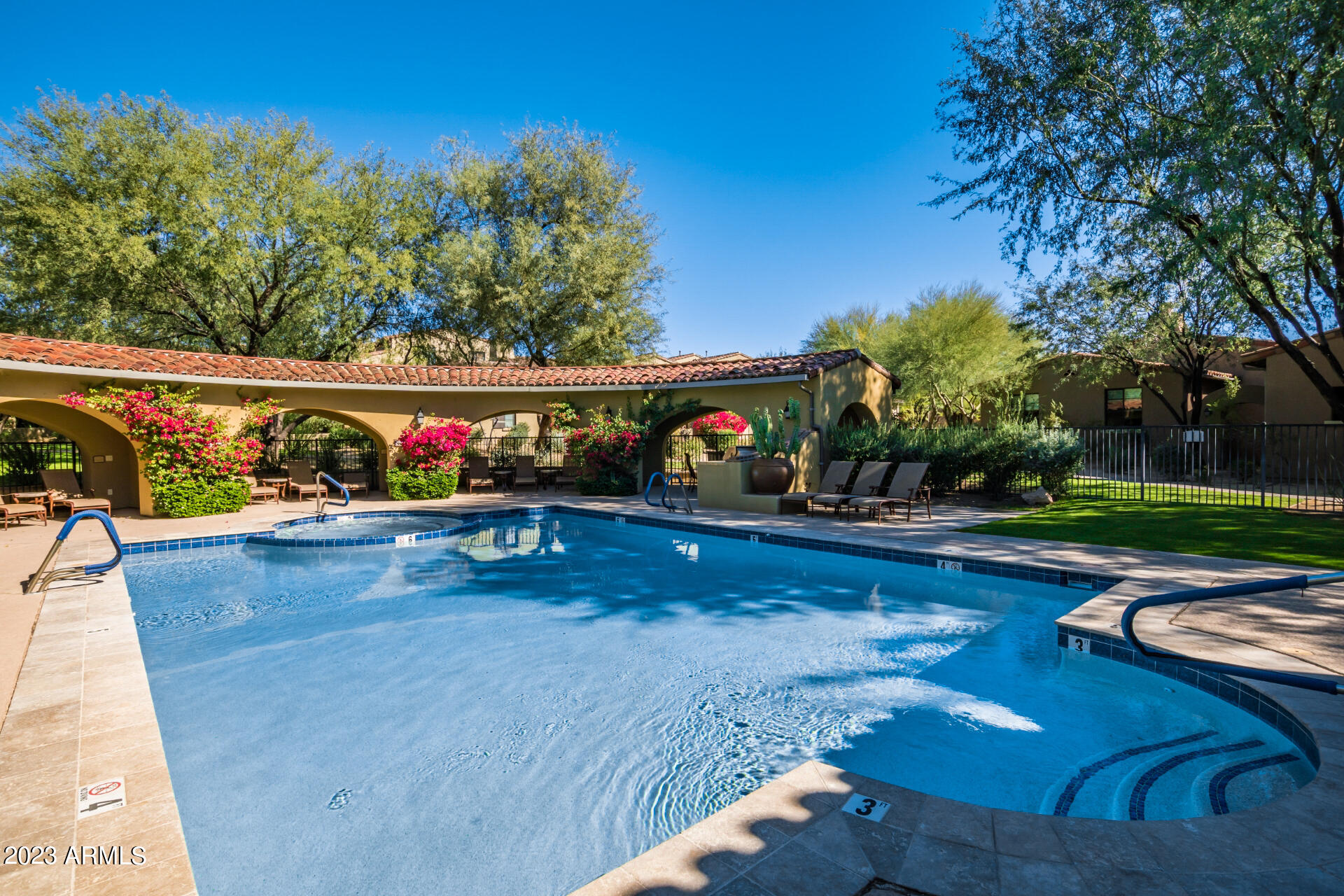 20704 N 90TH Place, 1002