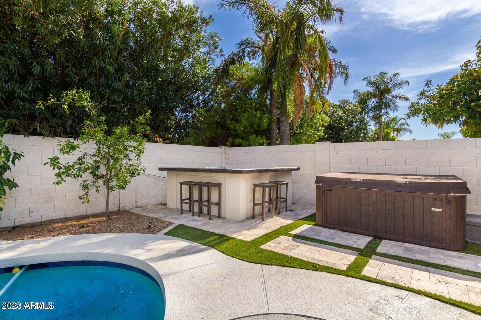 5849 E PARADISE Lane