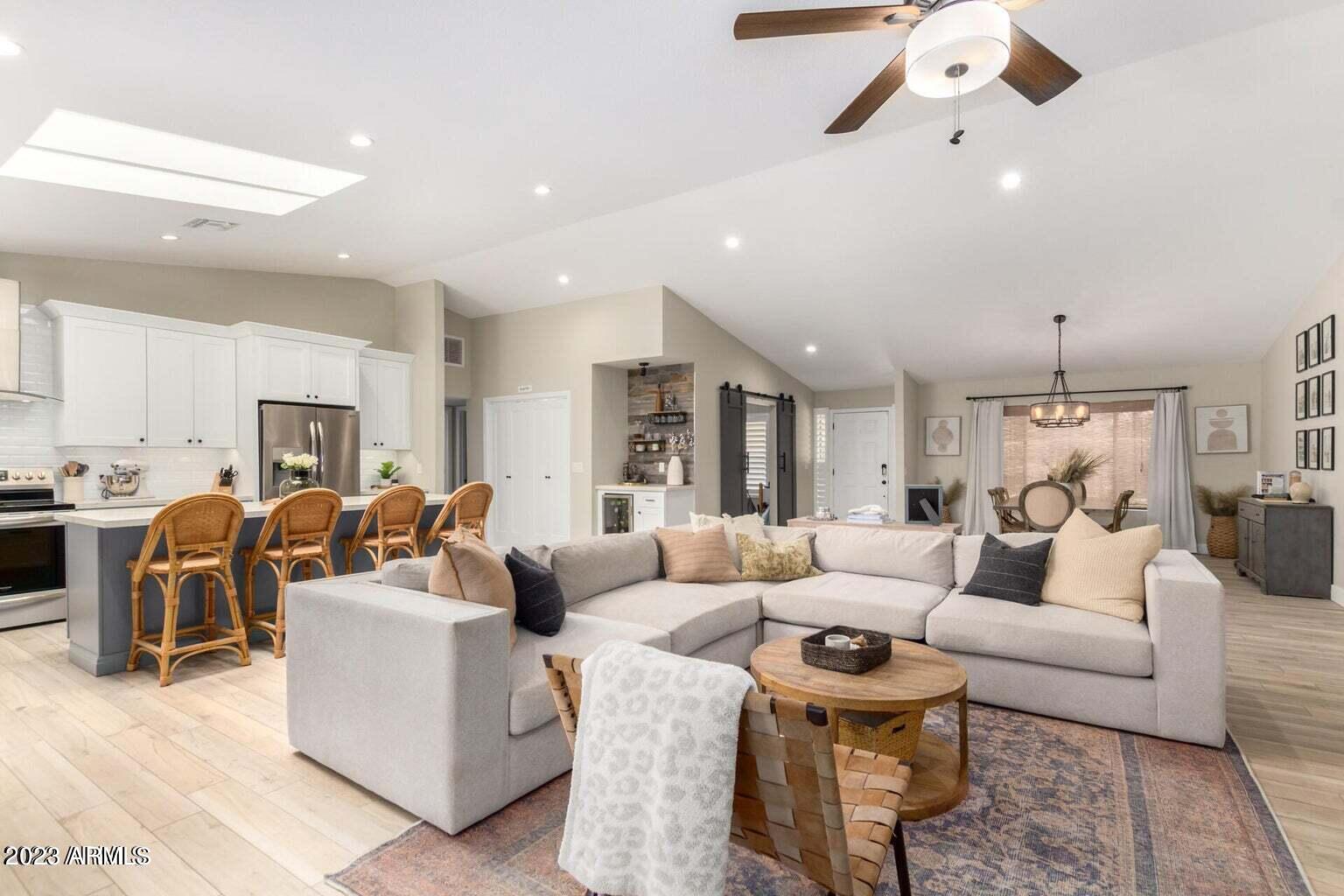 5849 E PARADISE Lane