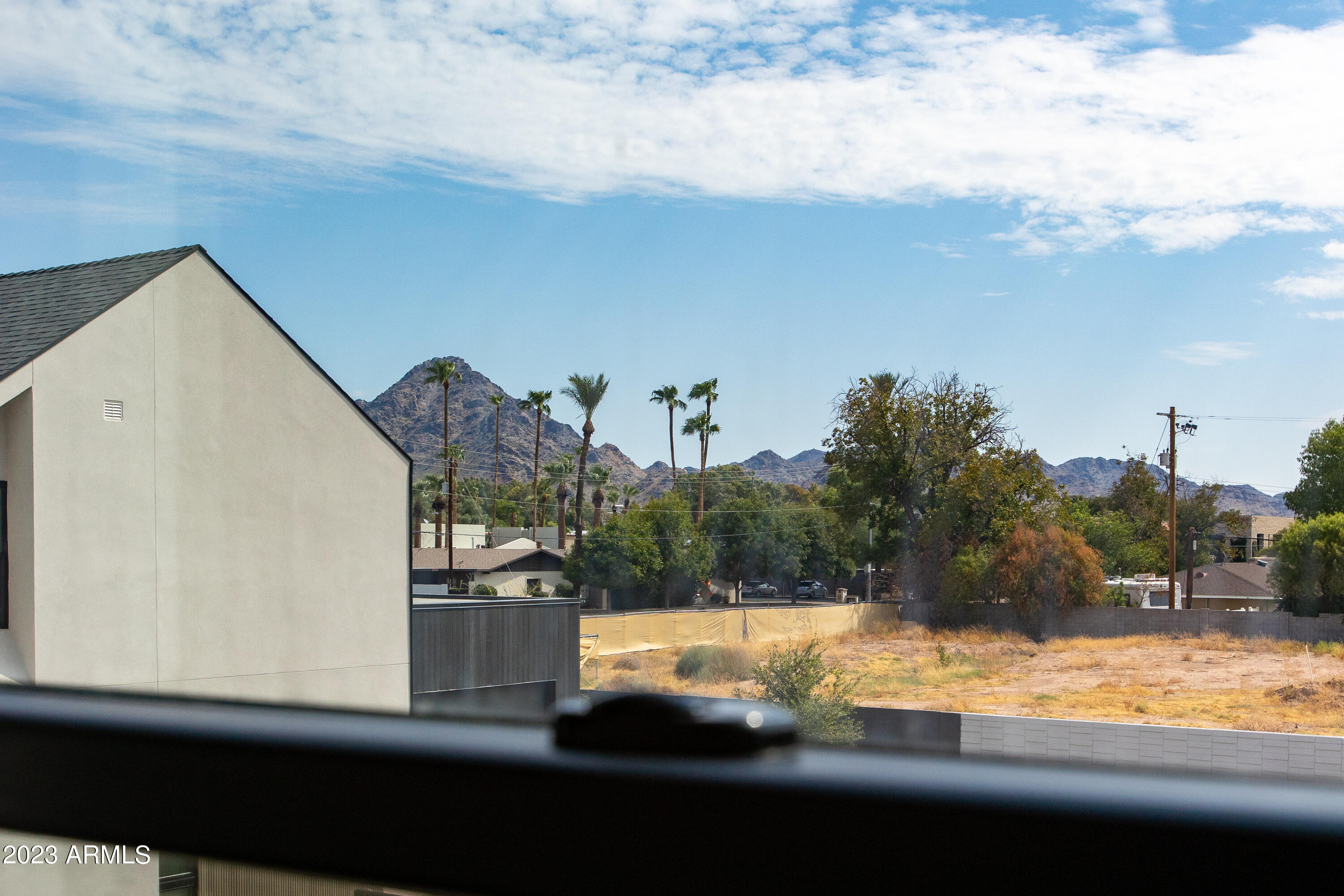 1337 E Pomelo Grove Lane